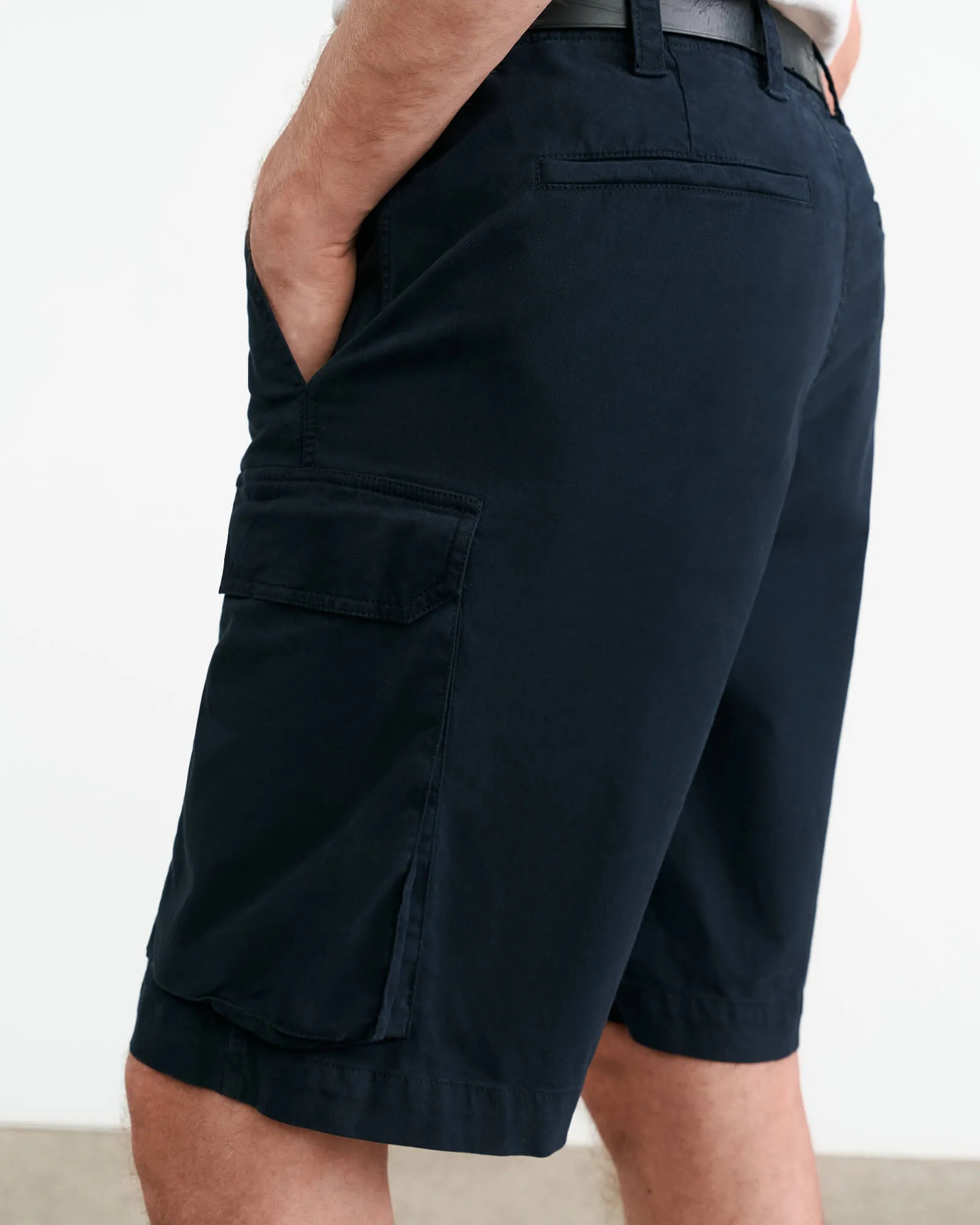 MACLIN SHORT sold by Nili Lotan product image thumbnail 4