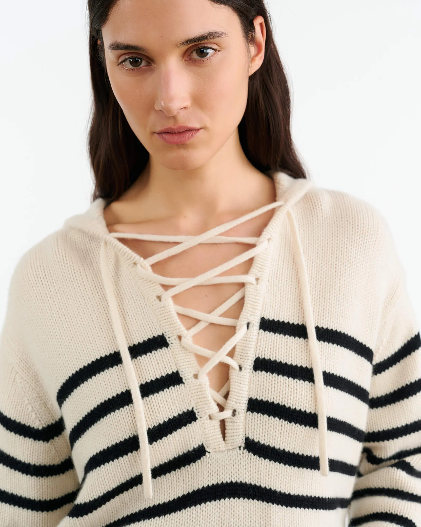 NOEMI CASHMERE SWEATER sold by Nili Lotan product image thumbnail 3