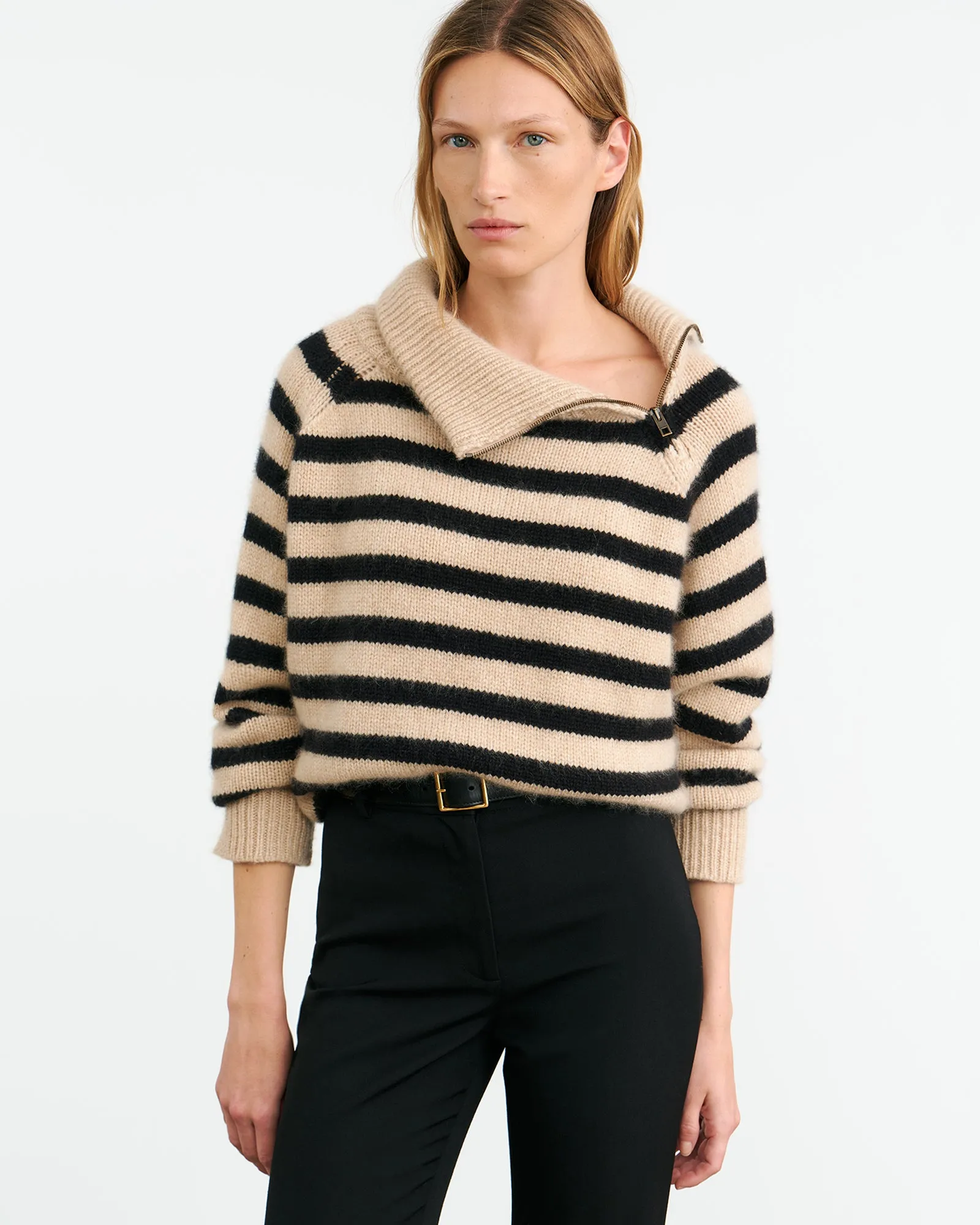 RAELYNN CASHMERE SWEATER sold by Nili Lotan product image thumbnail 2