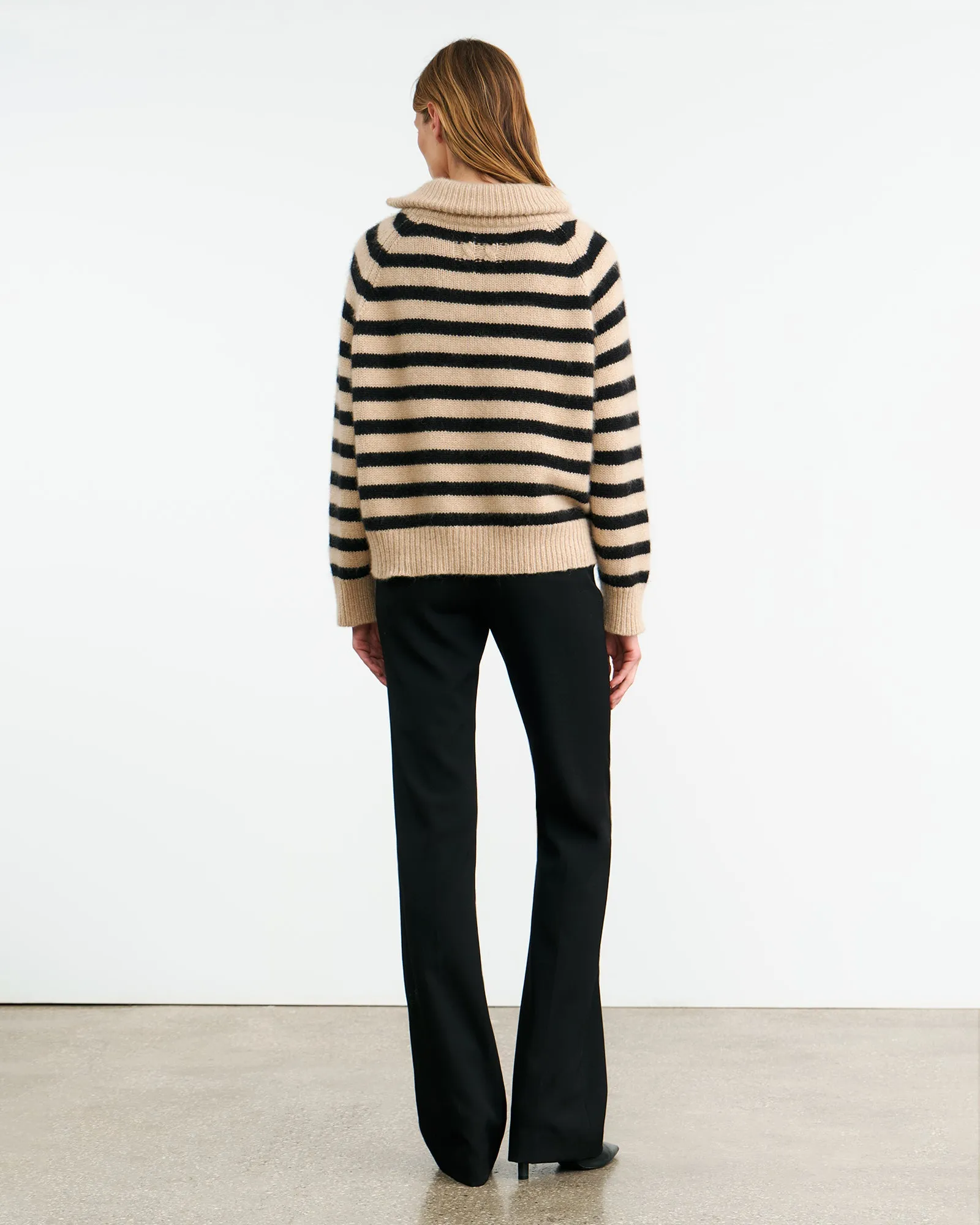 RAELYNN CASHMERE SWEATER sold by Nili Lotan product image thumbnail 5