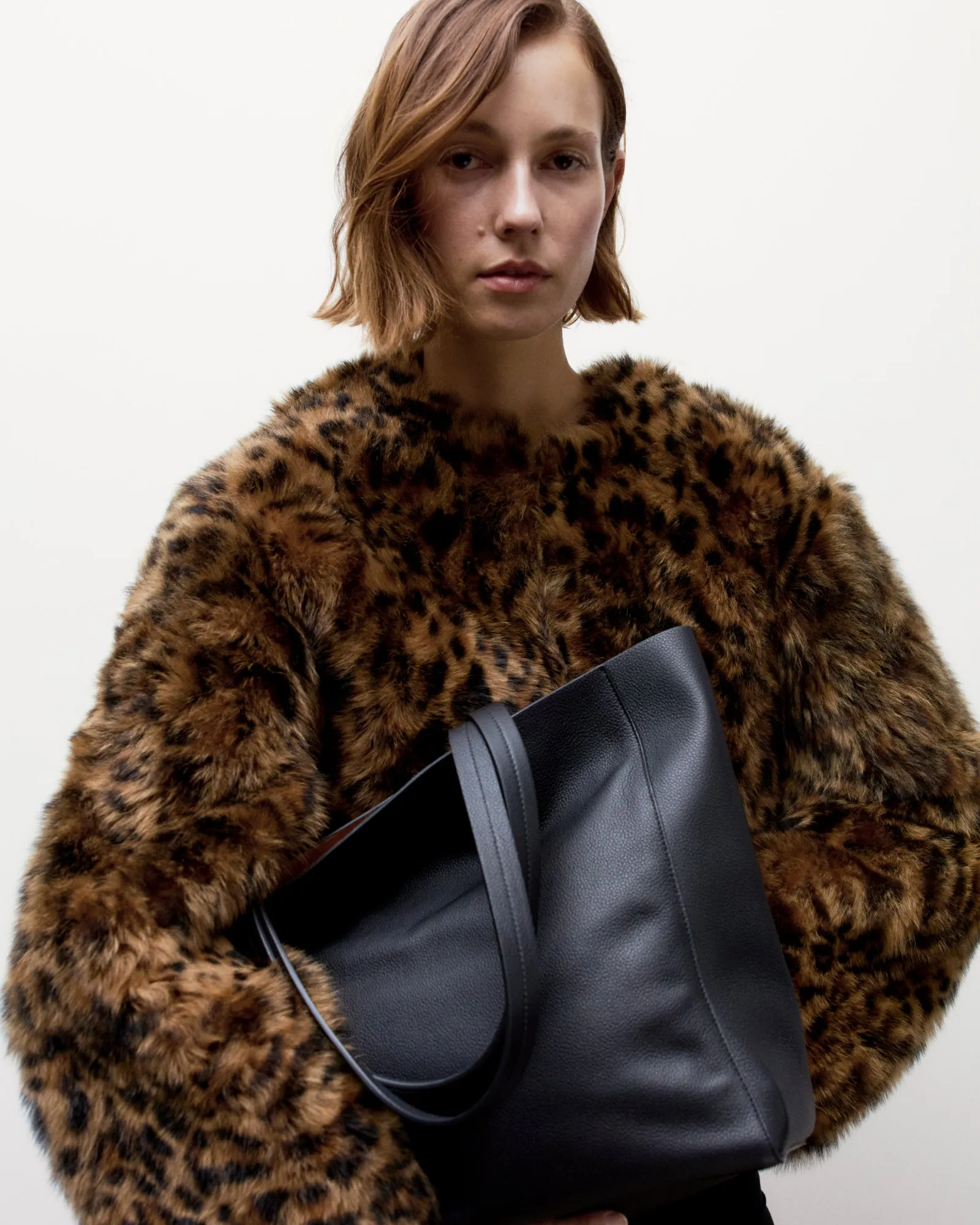 MEDIUM KEITH BAG sold by Nili Lotan product image thumbnail 2