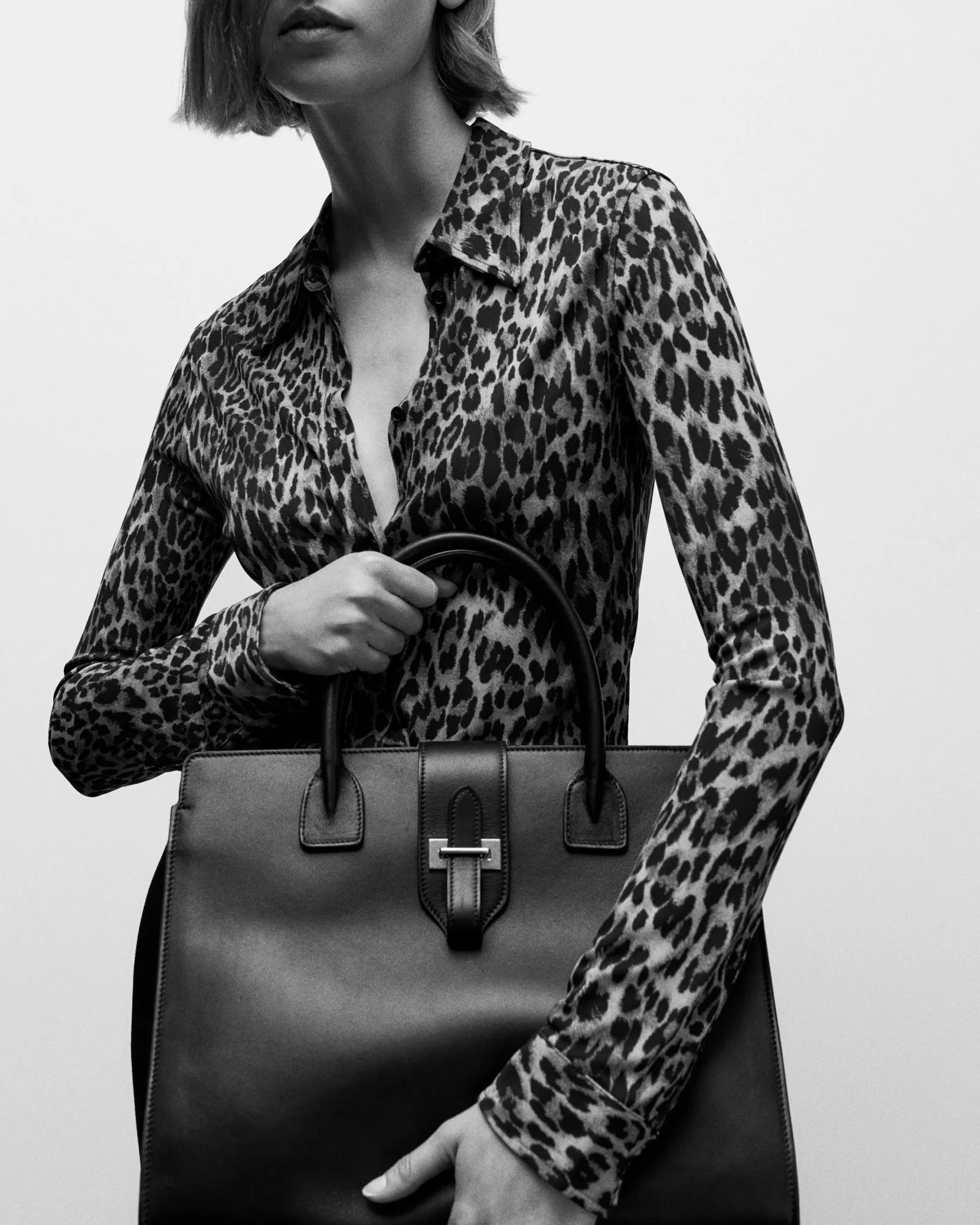 LOU BAG sold by Nili Lotan product image thumbnail 2