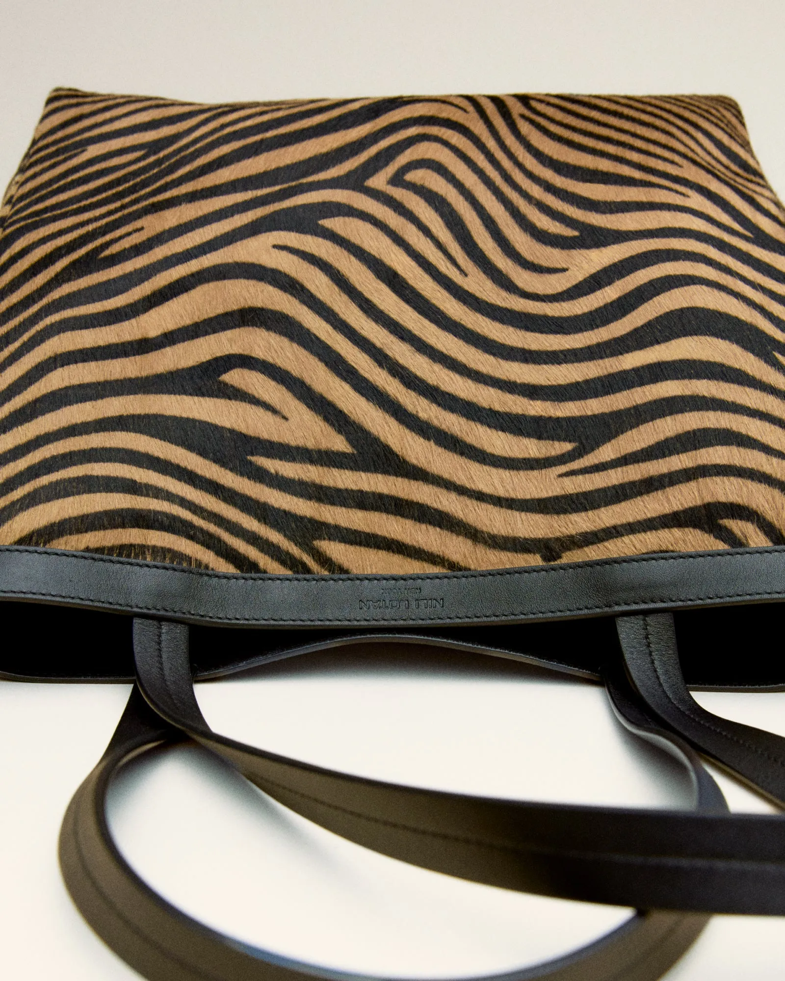 MEDIUM LOREN BAG sold by Nili Lotan product image thumbnail 2
