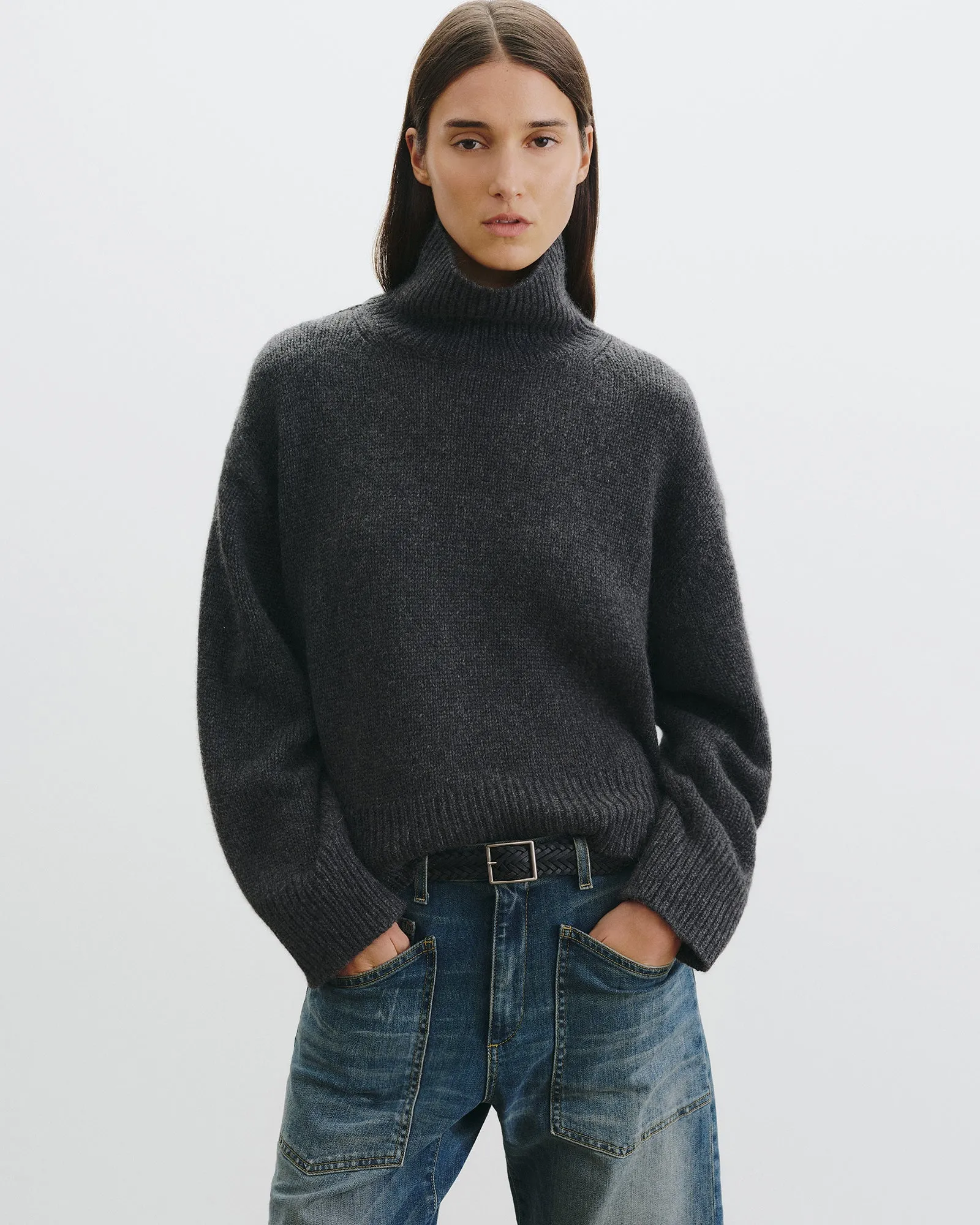TABITHA CASHMERE SWEATER sold by Nili Lotan product image thumbnail 2