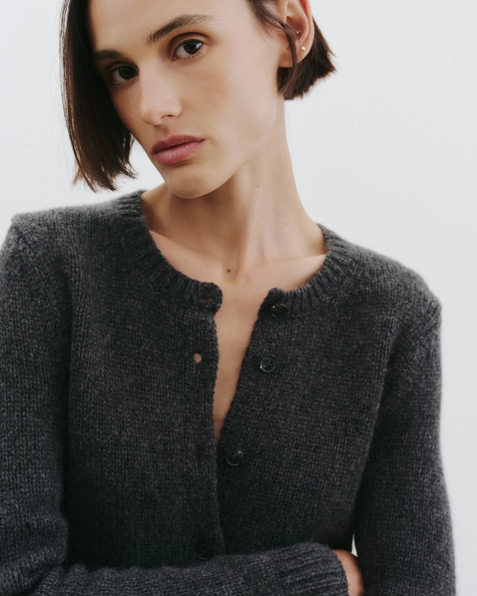 SASKIA CASHMERE CARDIGAN sold by Nili Lotan product image thumbnail 3