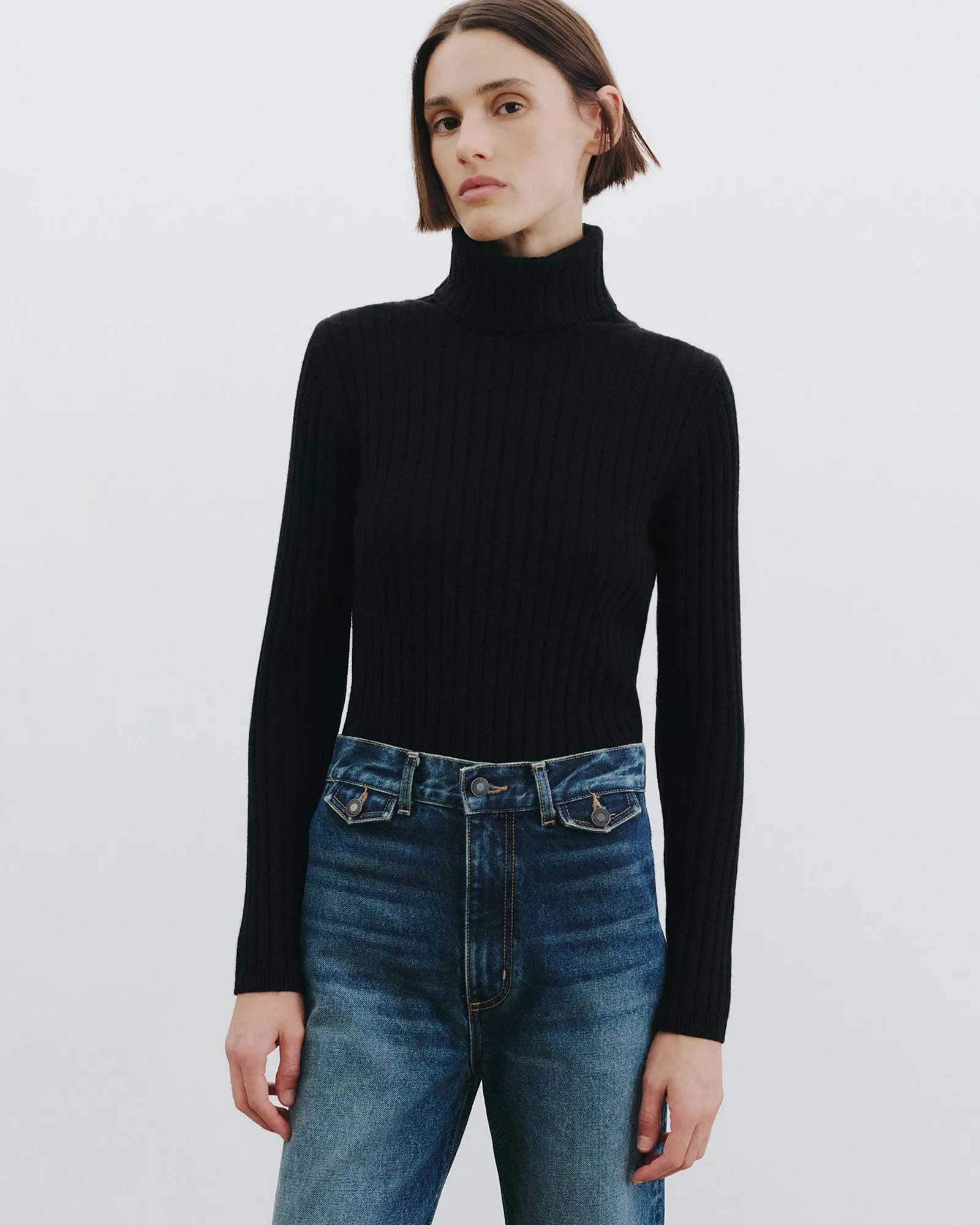 DESSIE CASHMERE SWEATER sold by Nili Lotan product image thumbnail 2