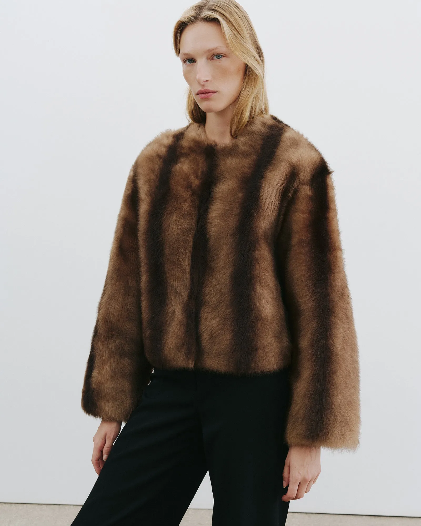 ELAN SHEARLING JACKET sold by Nili Lotan product image thumbnail 5