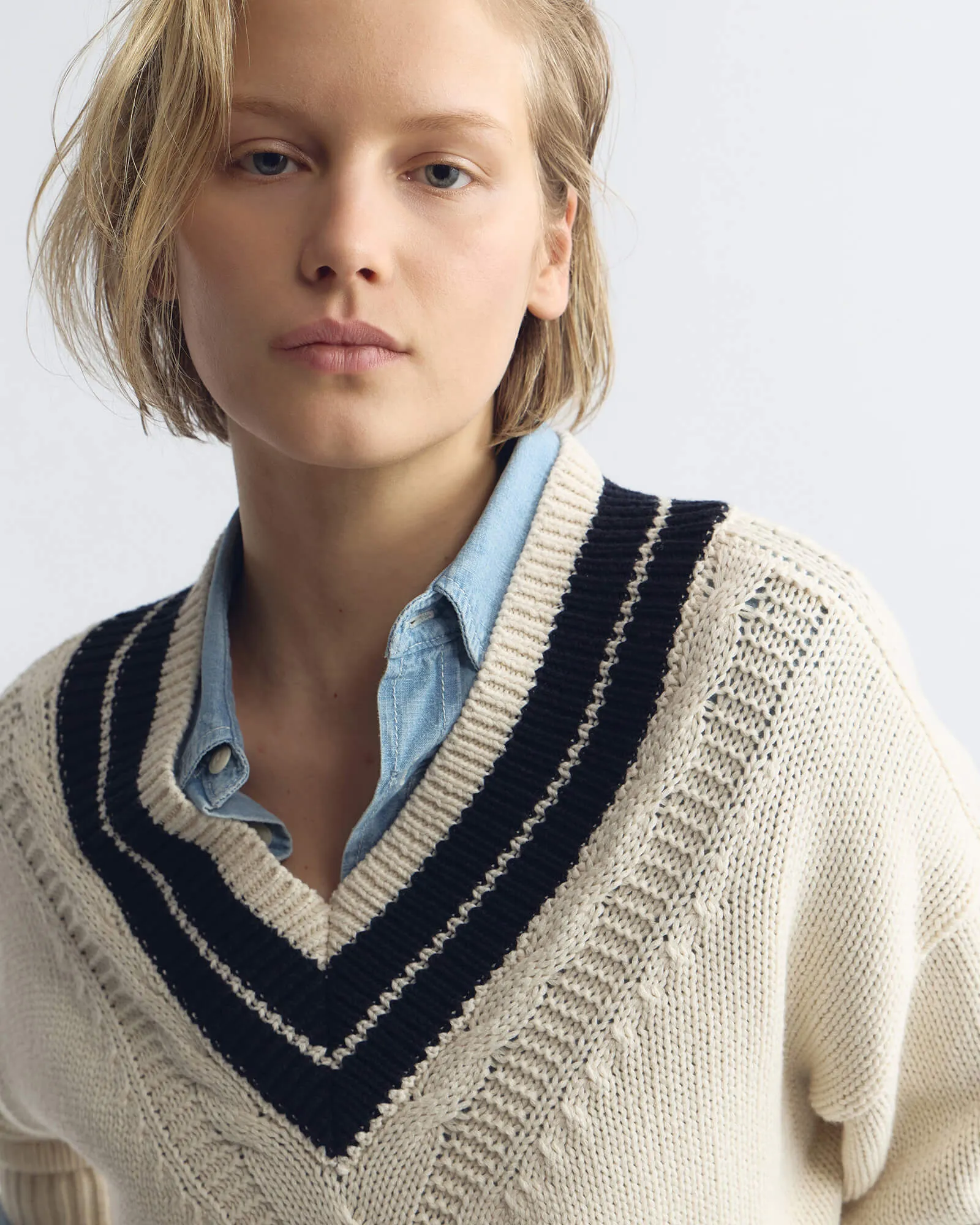 SUNEEL SWEATER sold by Nili Lotan product image thumbnail 4