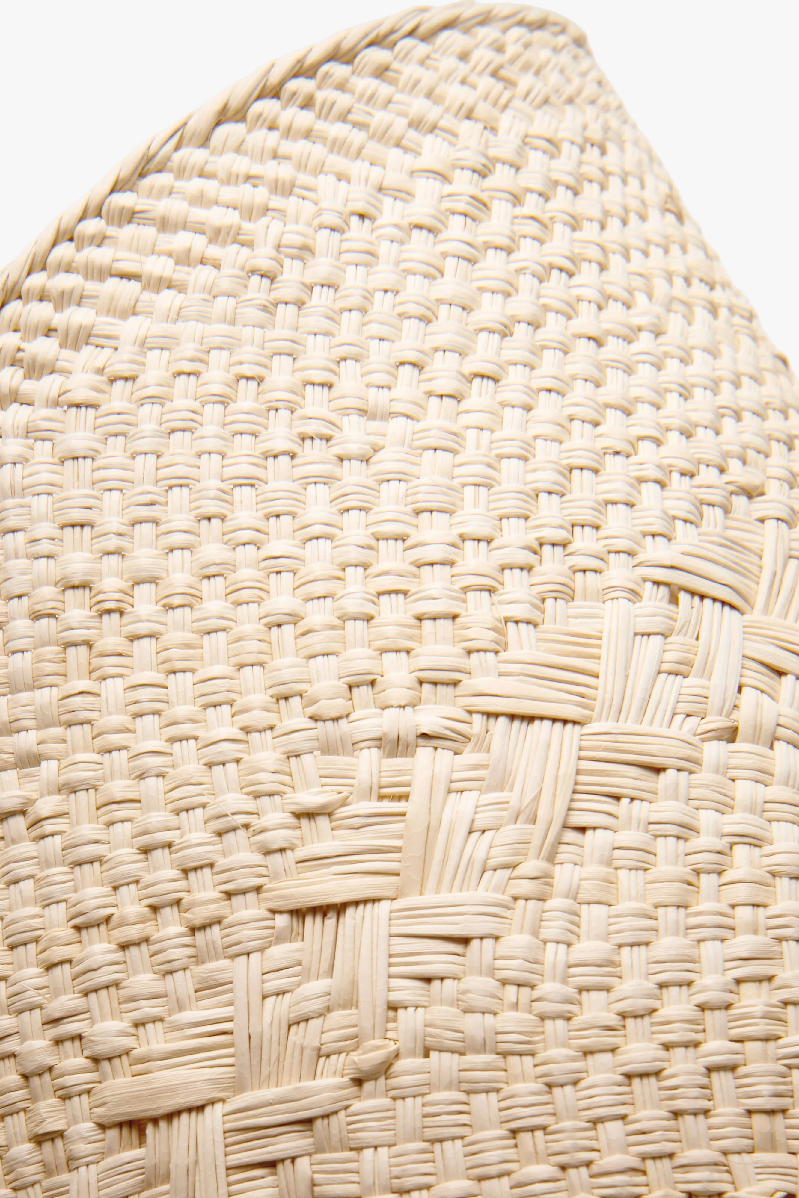 MEDIUM FAYE RAFFIA BAG sold by Nili Lotan product image thumbnail 3