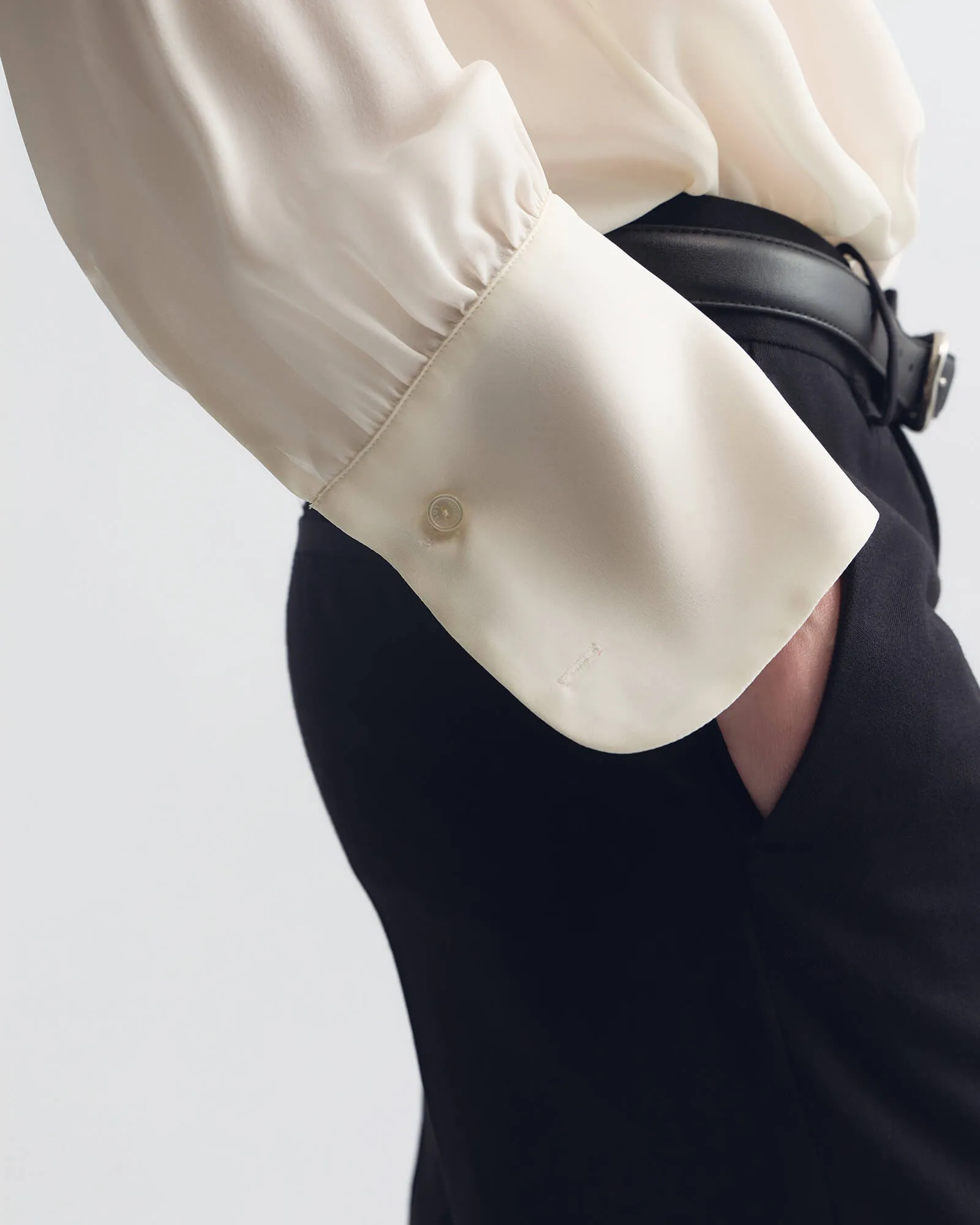 MARIPOSA SILK BLOUSE sold by Nili Lotan product image thumbnail 3