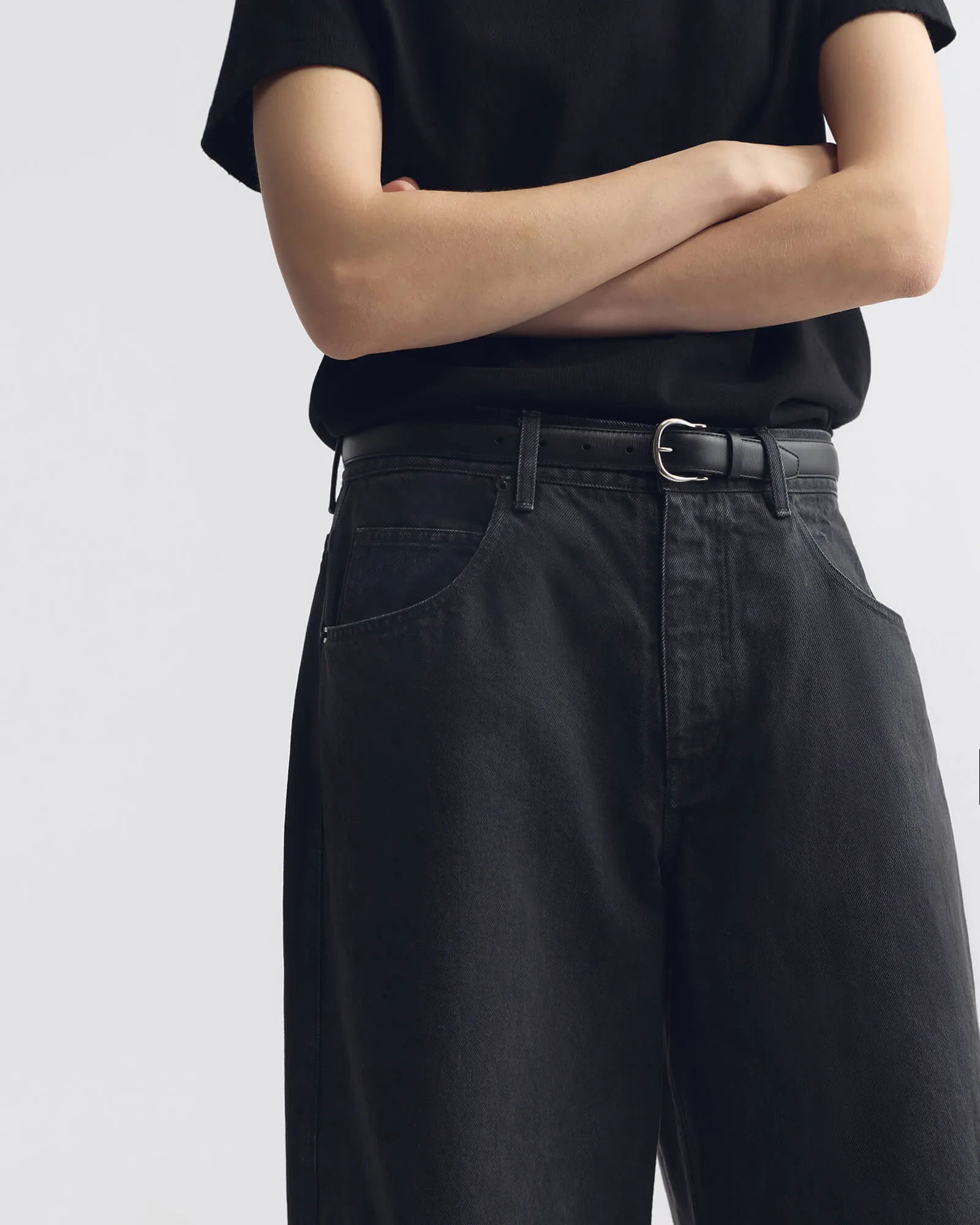 TERESE DENIM PANT sold by Nili Lotan product image thumbnail 3