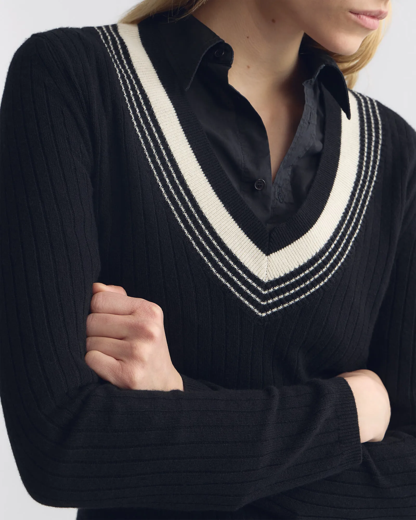 AZIEL CASHMERE SWEATER sold by Nili Lotan product image thumbnail 3