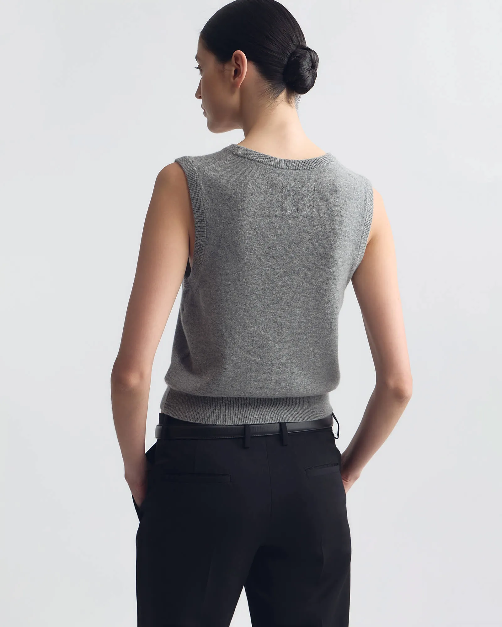 PORTER CASHMERE SWEATER VEST sold by Nili Lotan product image thumbnail 3
