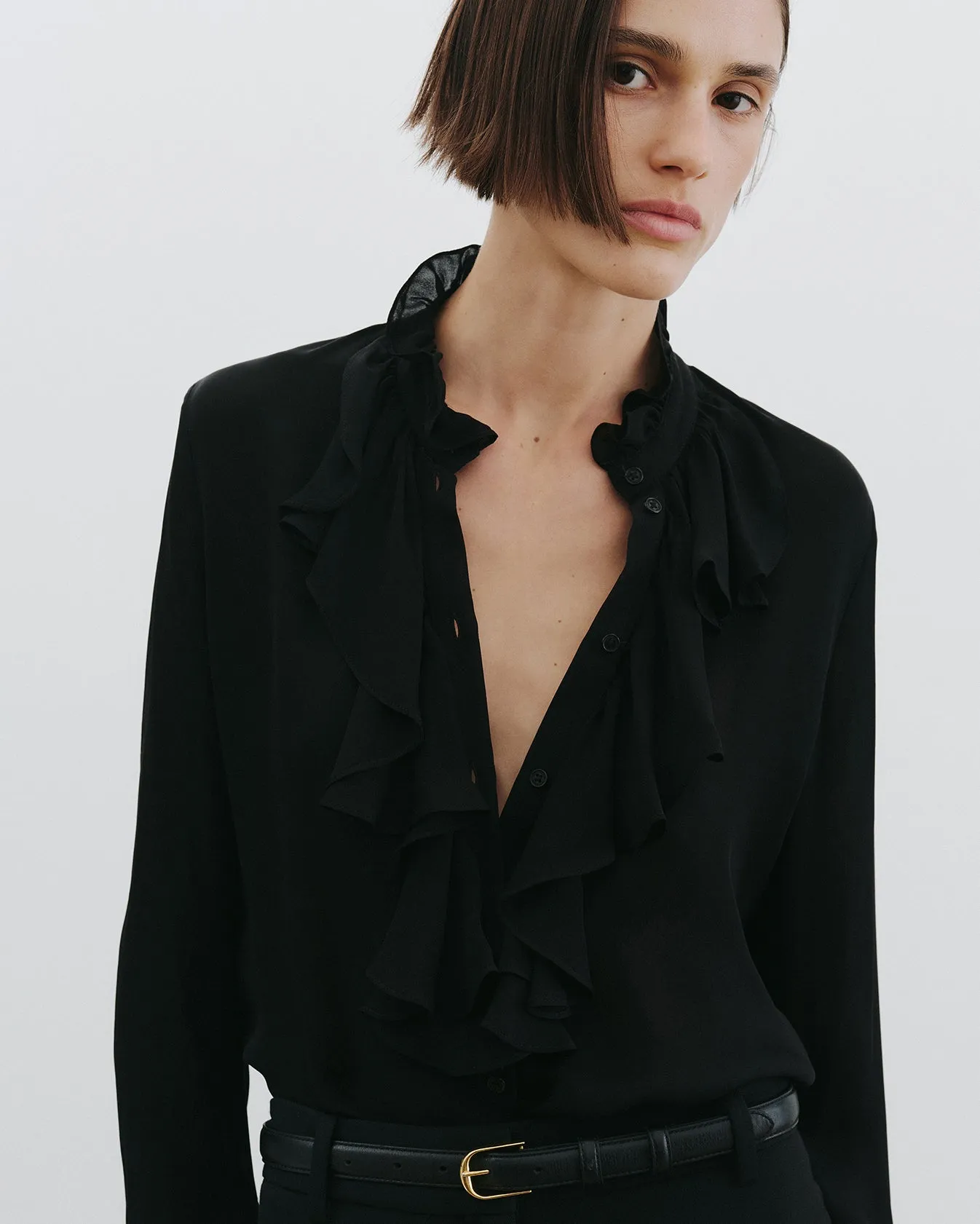 LILY SILK BLOUSE sold by Nili Lotan product image thumbnail 3