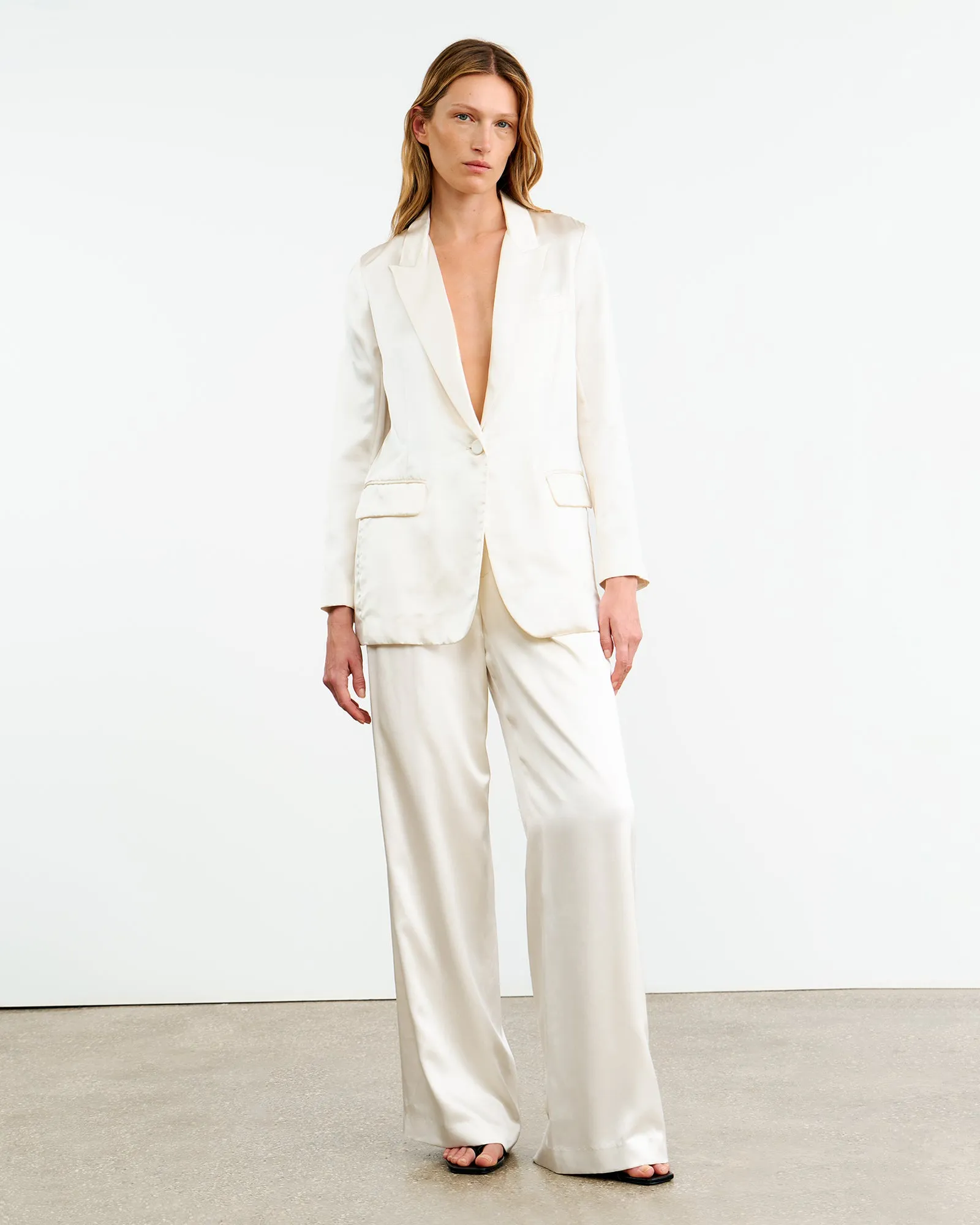 EVELINE SILK JACKET sold by Nili Lotan product image thumbnail 4