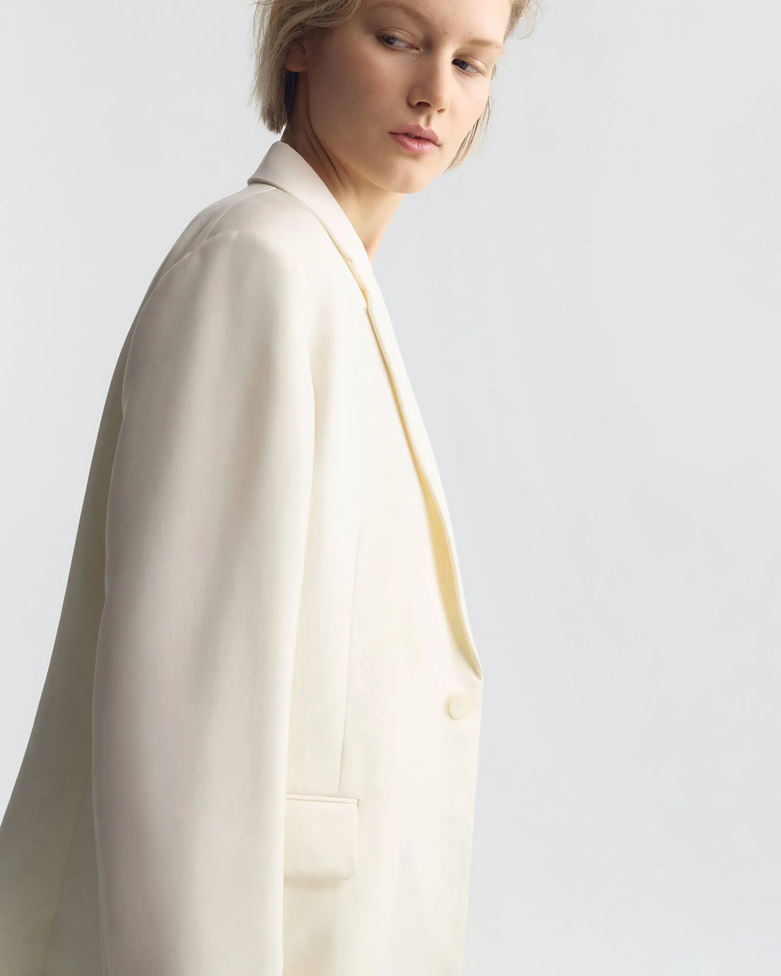 DIANE BLAZER sold by Nili Lotan product image thumbnail 4