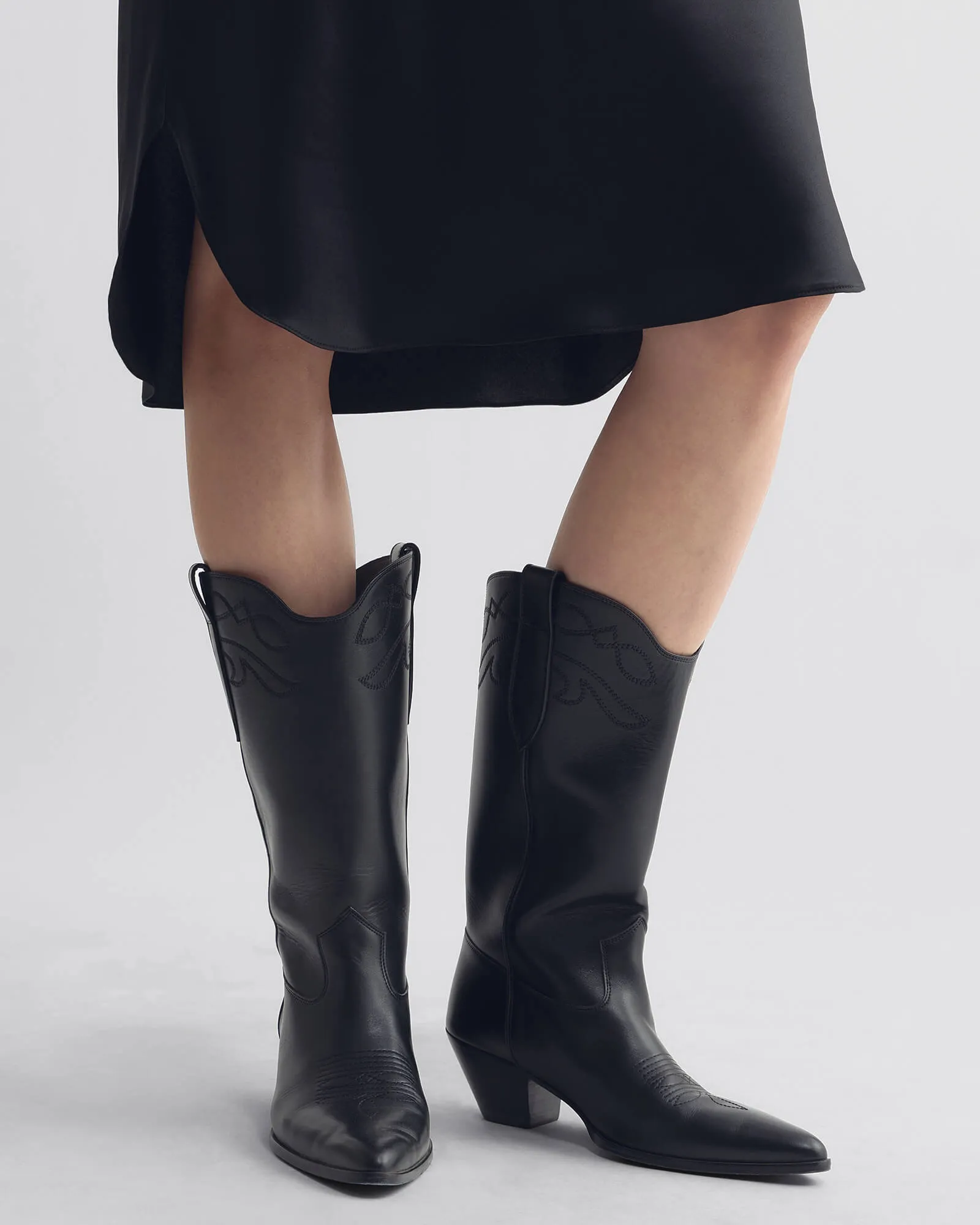 TOWNS BOOT sold by Nili Lotan product image thumbnail 3