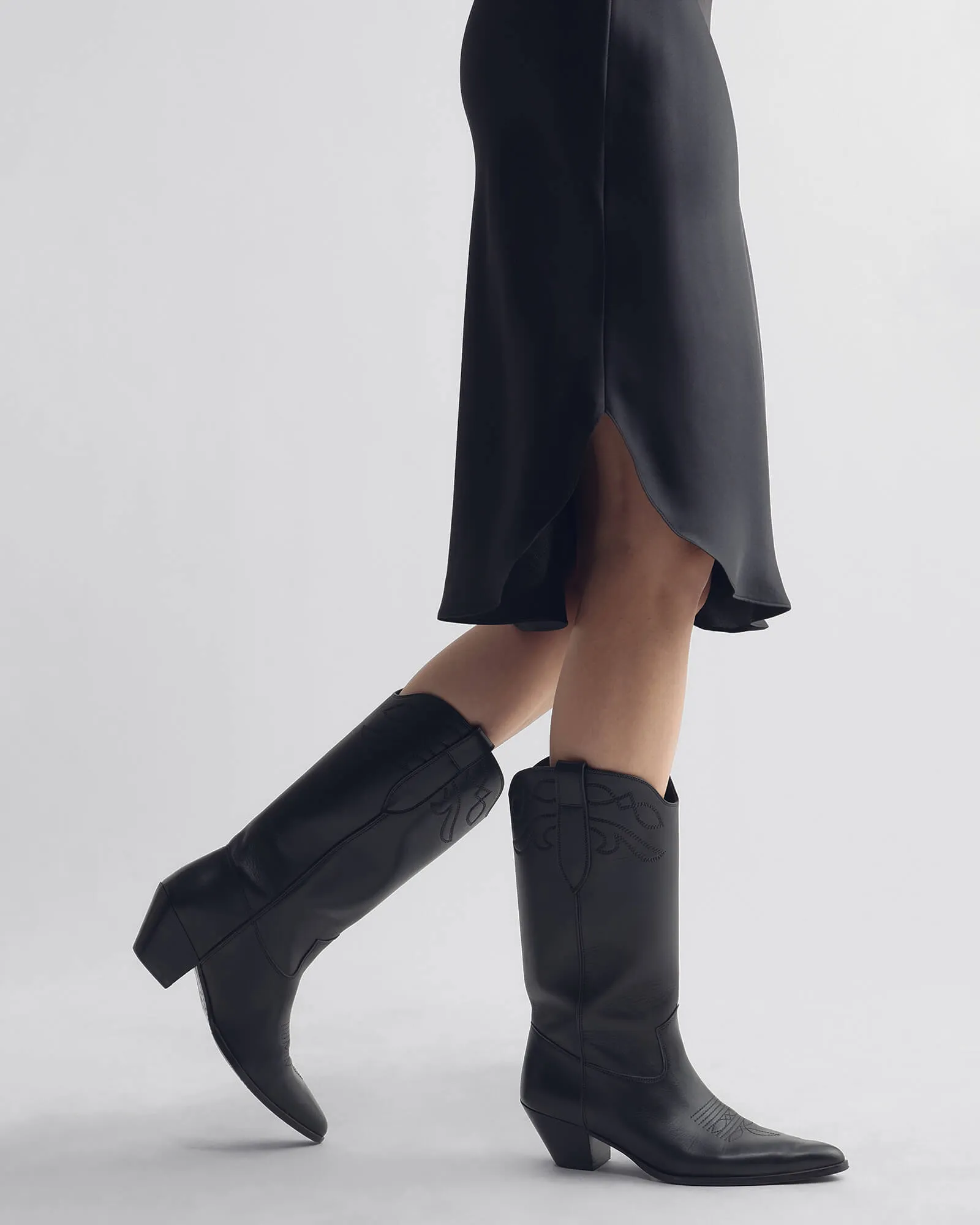 TOWNS BOOT sold by Nili Lotan product image thumbnail 2