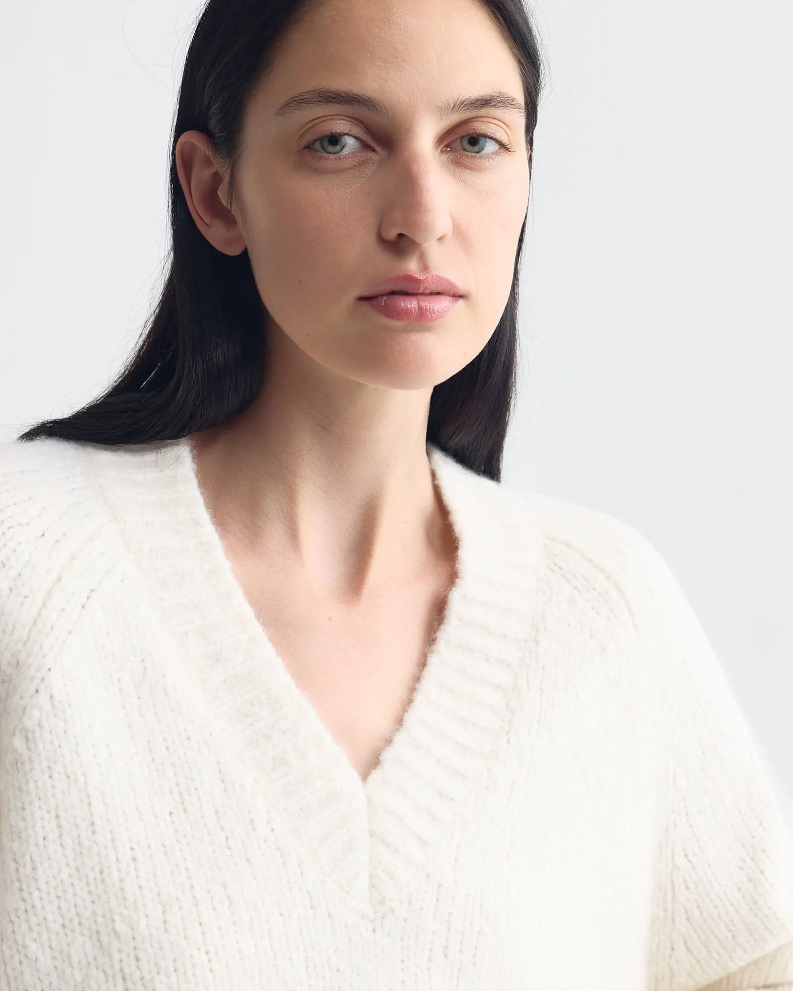 ISLEY CASHMERE SWEATER sold by Nili Lotan product image thumbnail 3