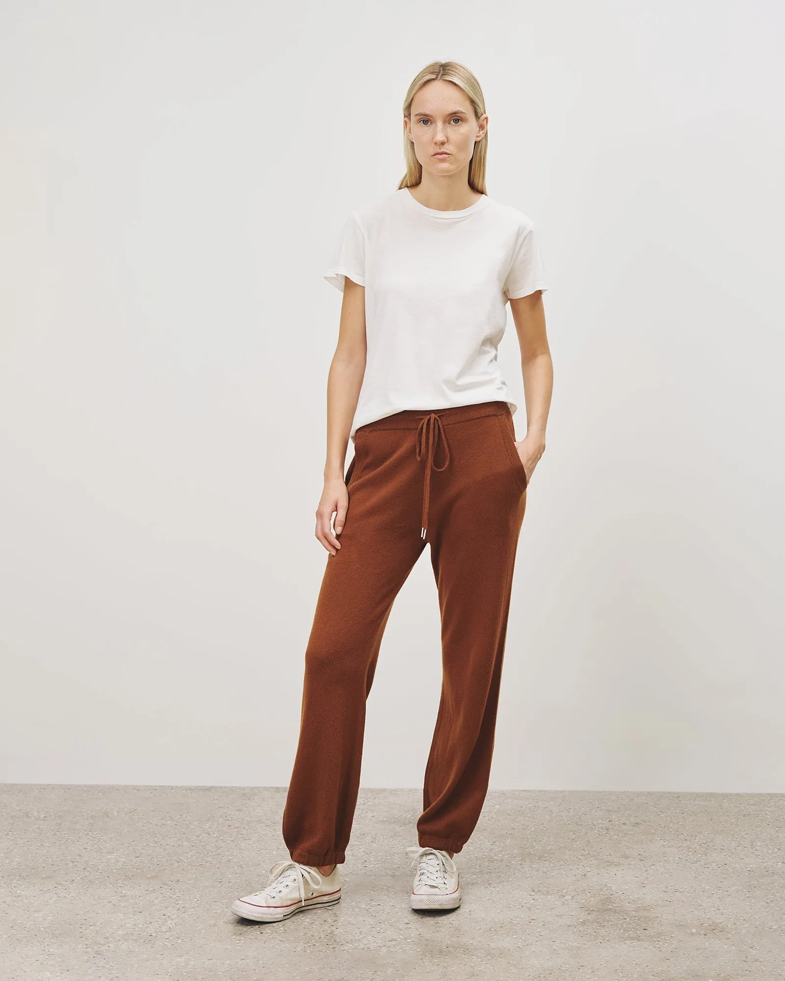 CASHMERE SWEATPANT sold by Nili Lotan product image thumbnail 3