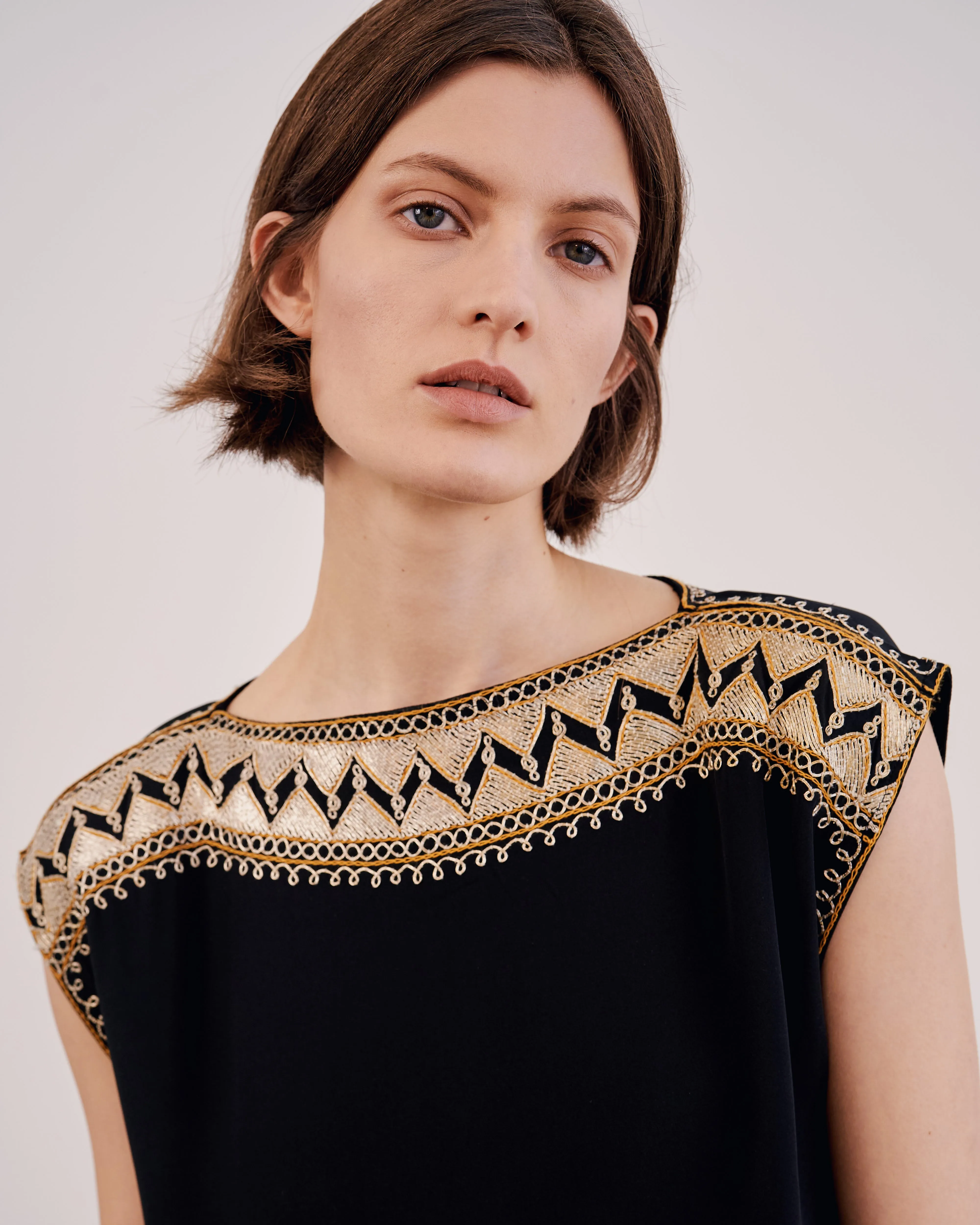 ALBERTINE EMBROIDERED DRESS sold by Nili Lotan product image thumbnail 4