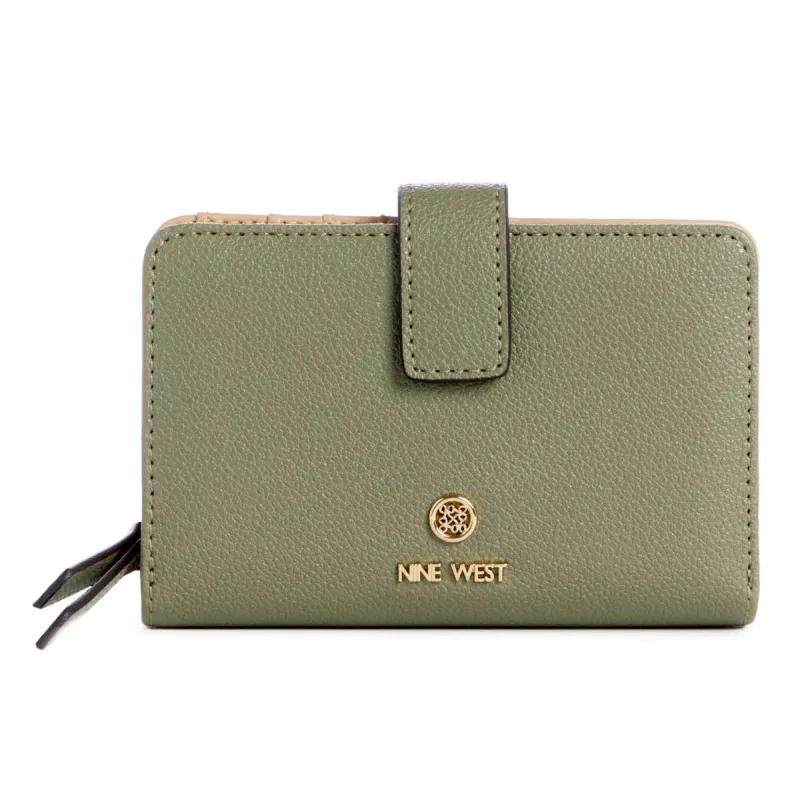 Lockup 9S French Wallet sold by Nine West