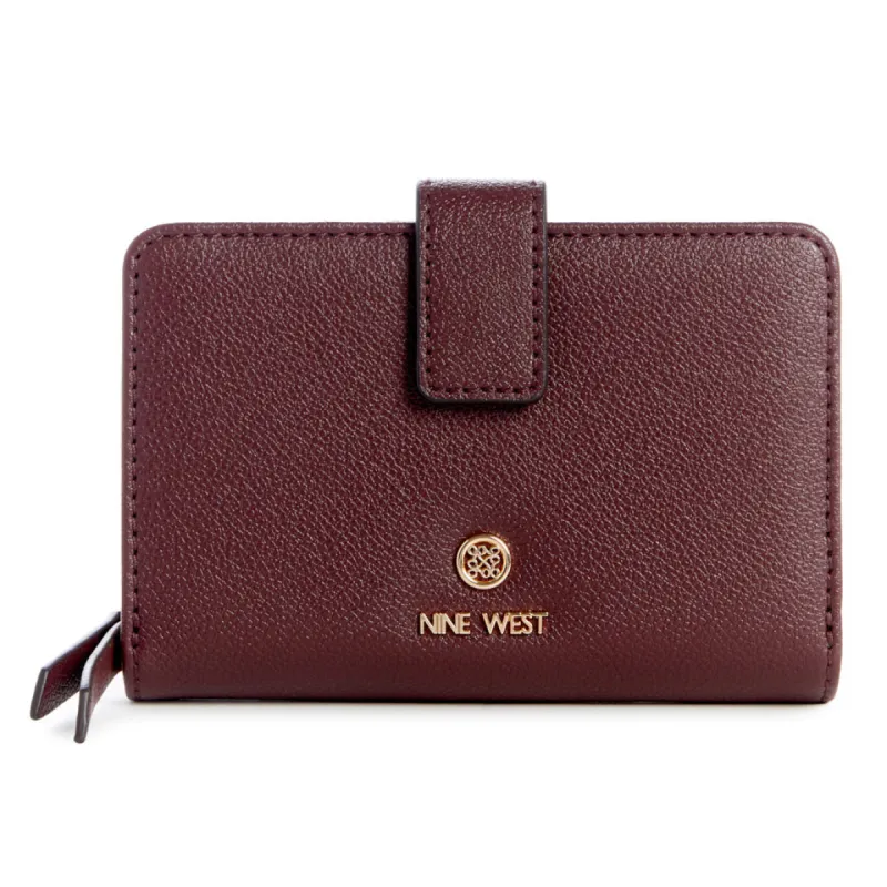 Lockup 9S French Wallet sold by Nine West