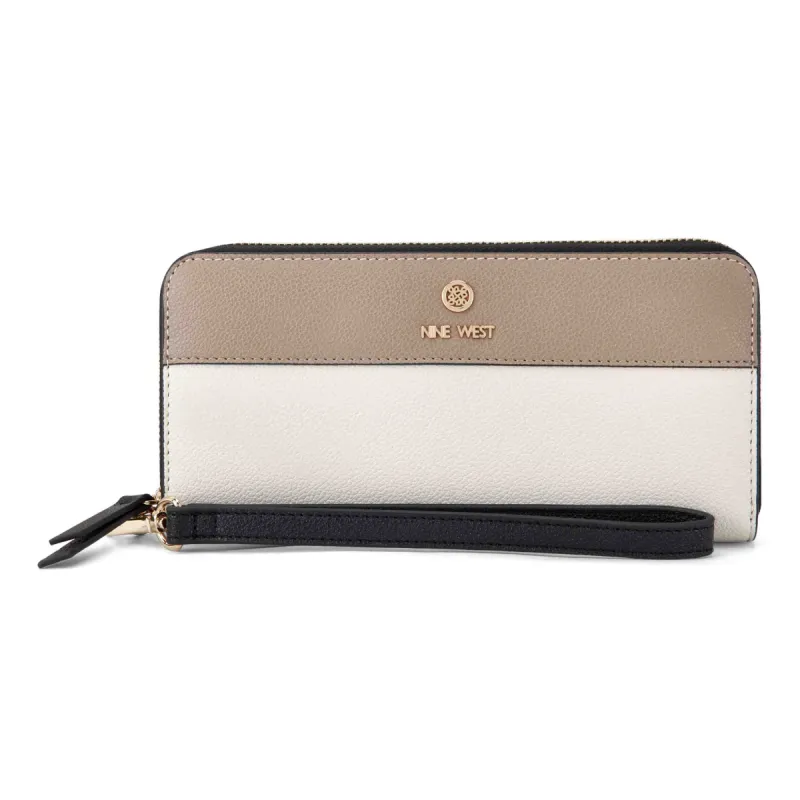 Lockup 9S Zip Around With Wristlet sold by Nine West