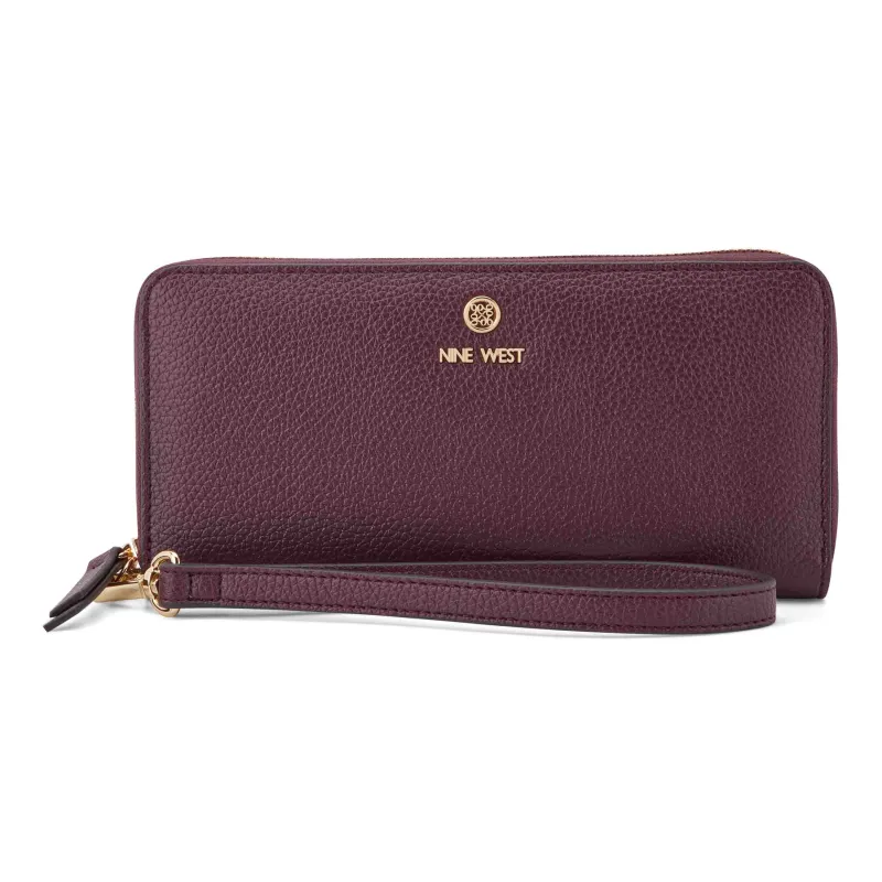 Lockup 9S Zip Around With Wristlet sold by Nine West