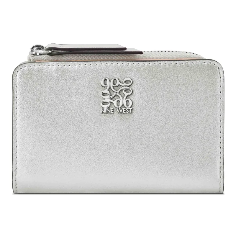 Cramer Zip Card Case sold by Nine West