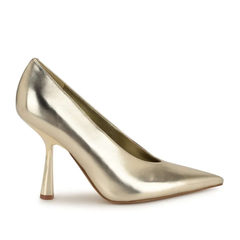Korela Pointy Toe Pumps made by Nine West