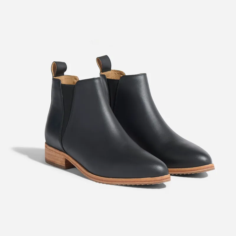 Eva Everyday Chelsea Boot Black sold by Nisolo