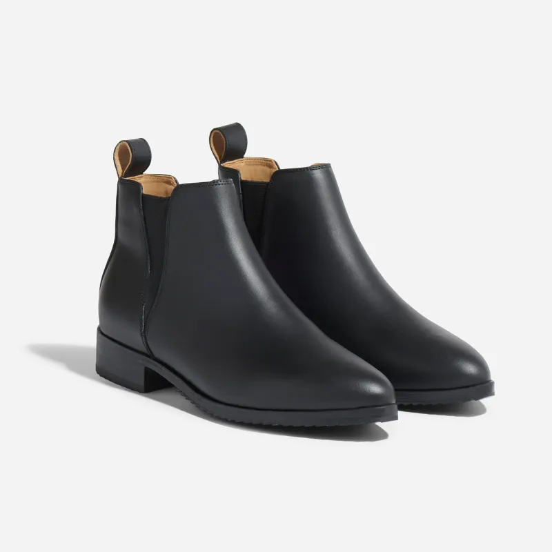 Eva Everyday Chelsea Boot Black/Black sold by Nisolo