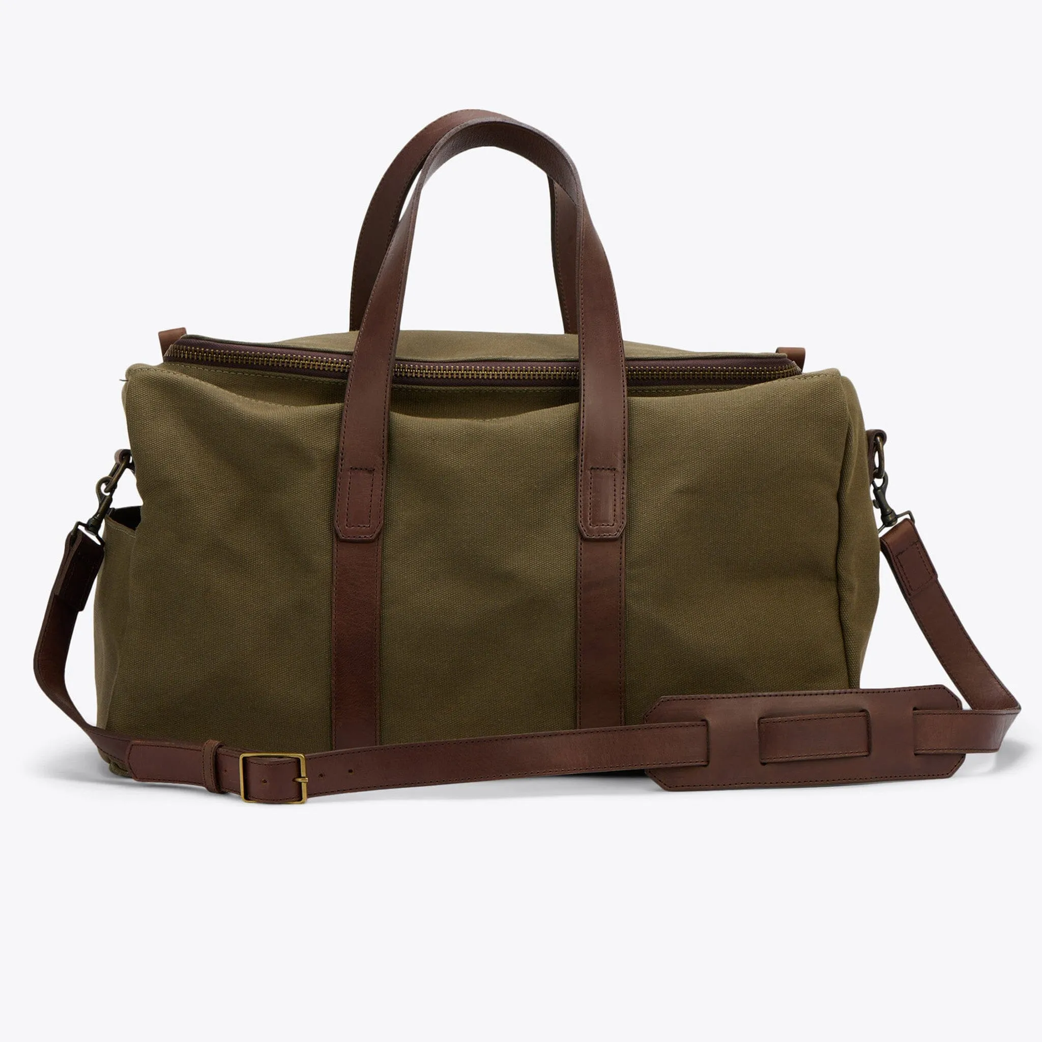 Luis Weekender Forest Green sold by Nisolo