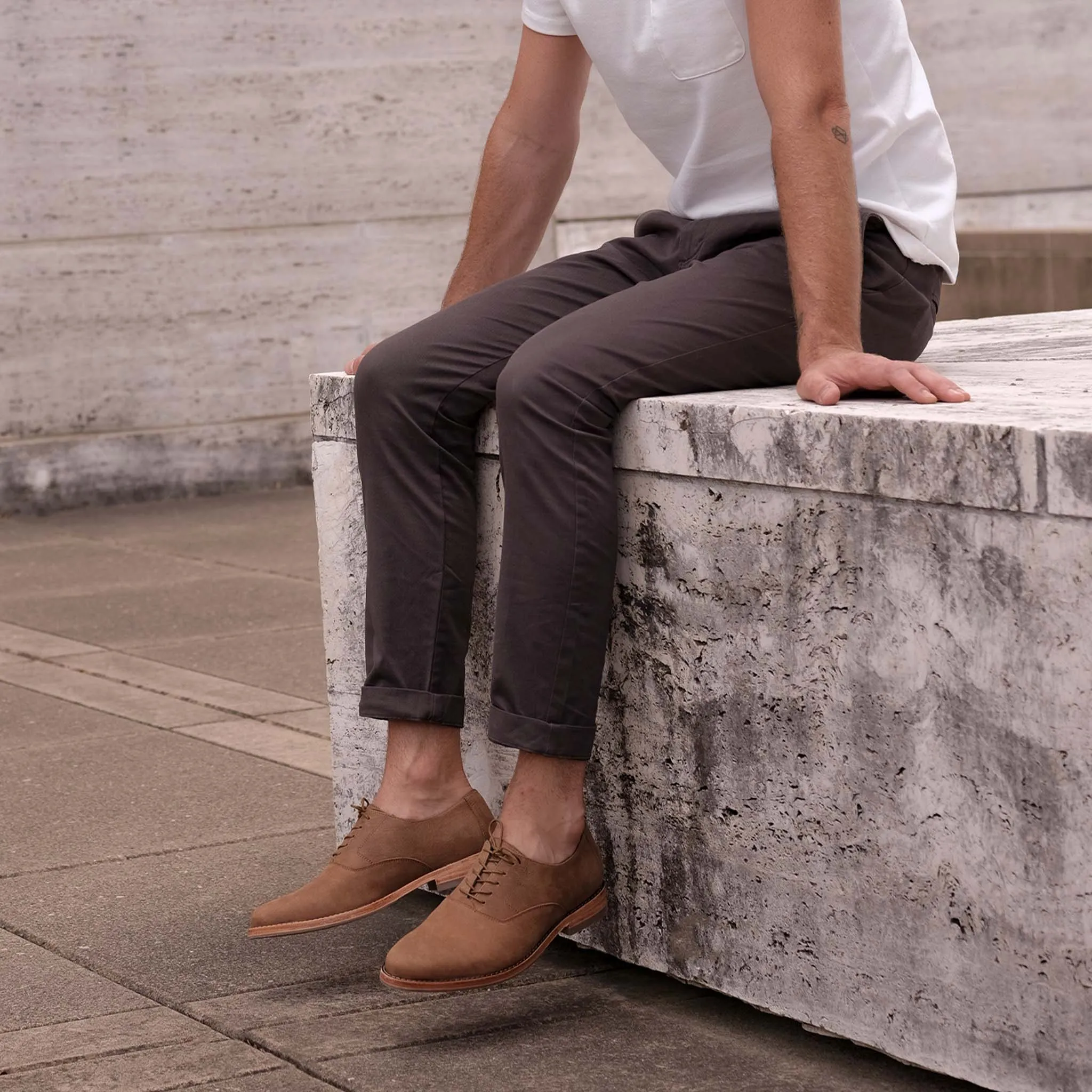 Everyday Oxford Tobacco sold by Nisolo product image thumbnail 3