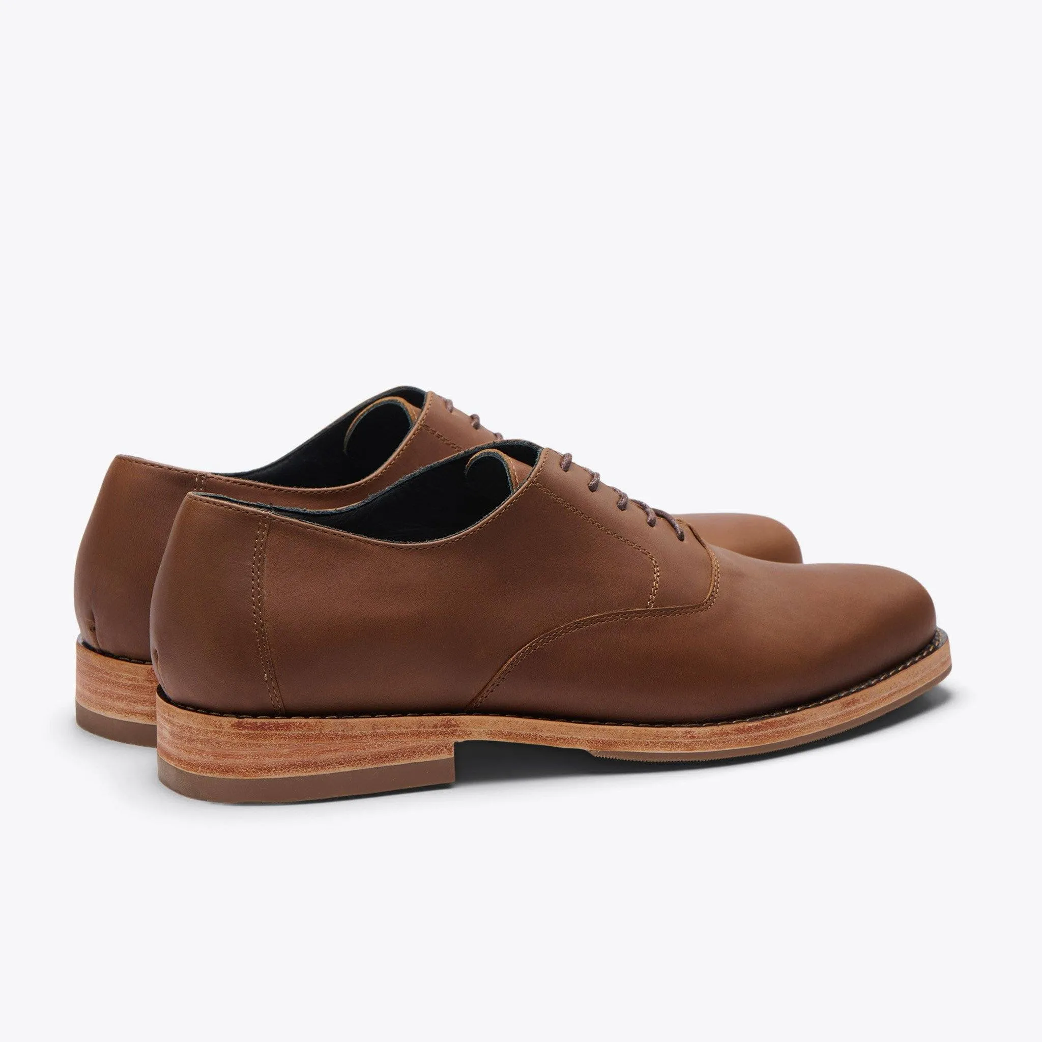 Everyday Oxford Brown sold by Nisolo product image thumbnail 4