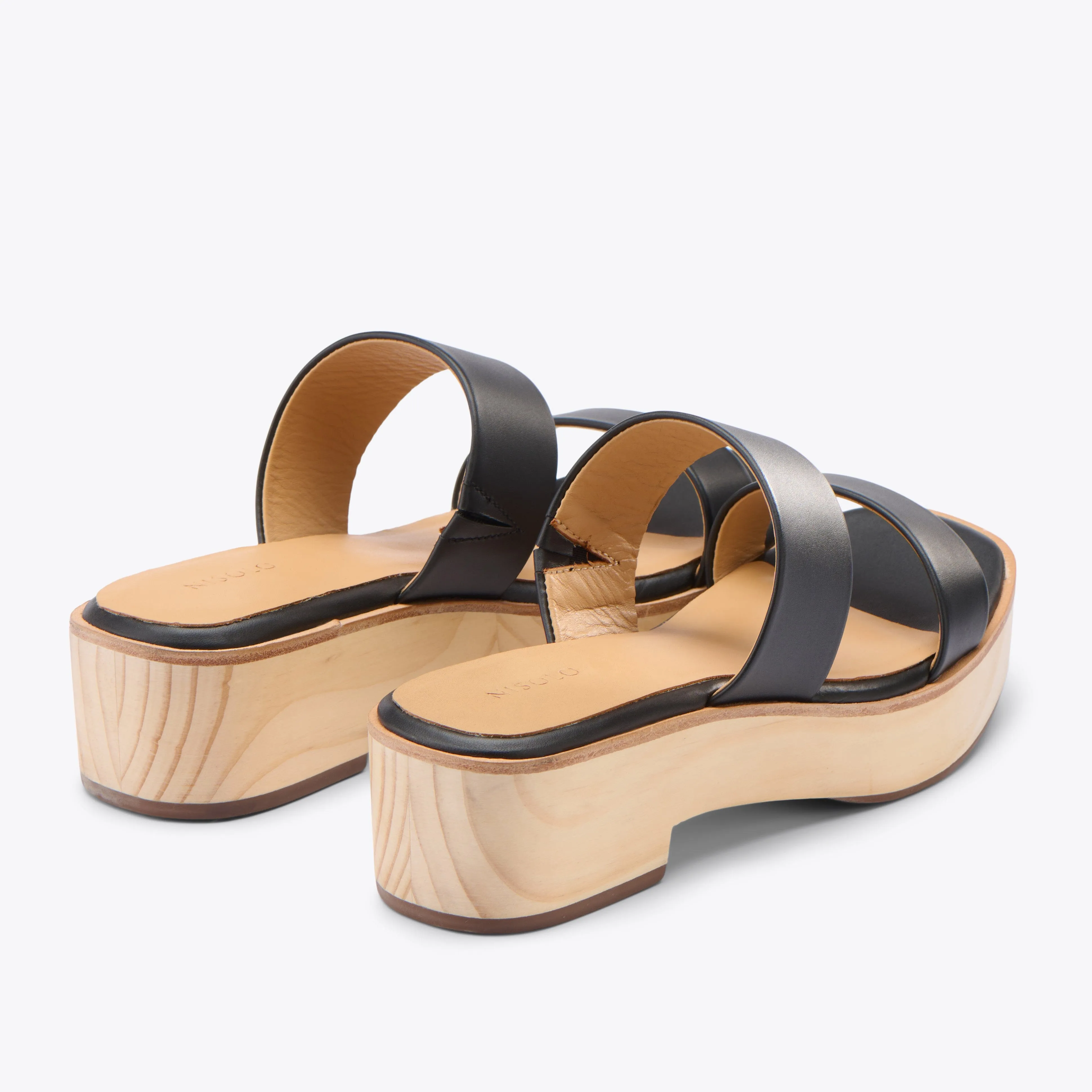 Ellie All-Day Clog Black sold by Nisolo product image thumbnail 3