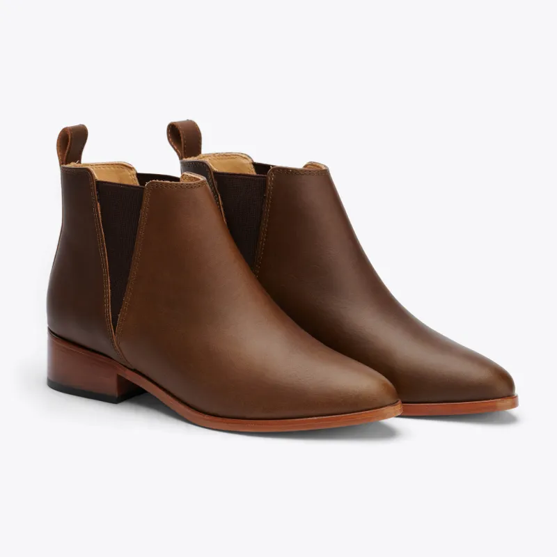 Classic Chelsea Boot Brown made by Nisolo