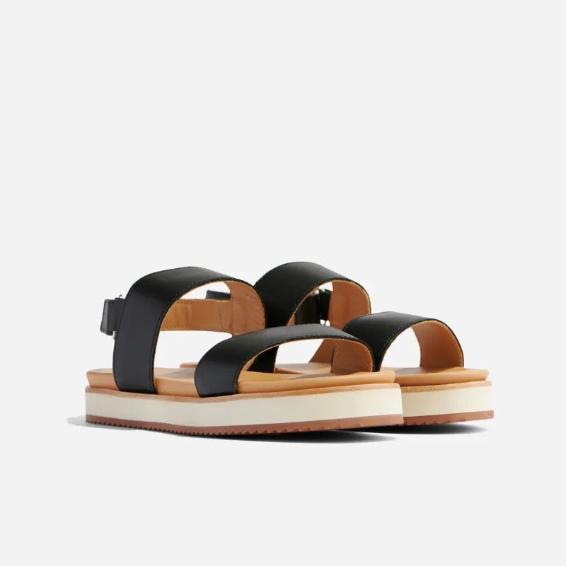 Go-To Flatform Sandal Black made by Nisolo