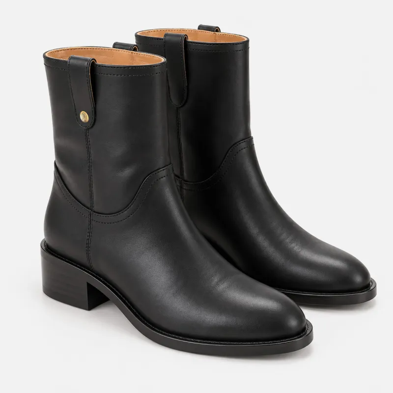 Viola Moto Boot Black made by Nisolo