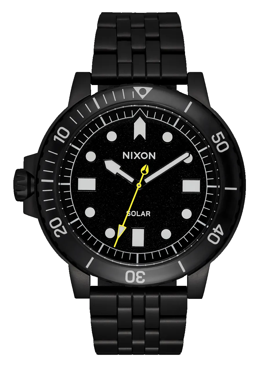 Stinger 44 - All Matte Black / Black sold by Nixon