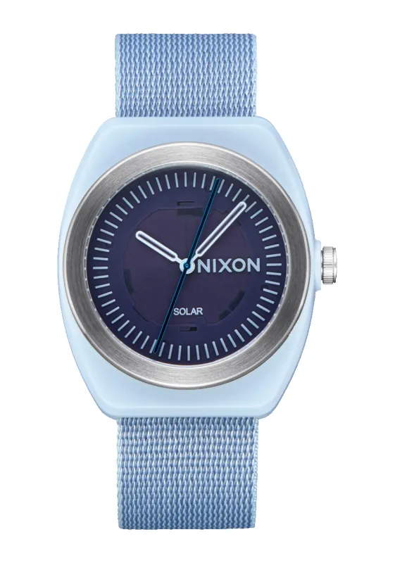 Light-Wave - Gray made by Nixon