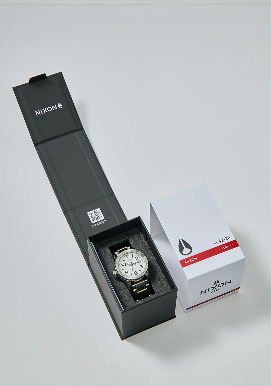 42-20 - All Silver / White sold by Nixon product image thumbnail 5