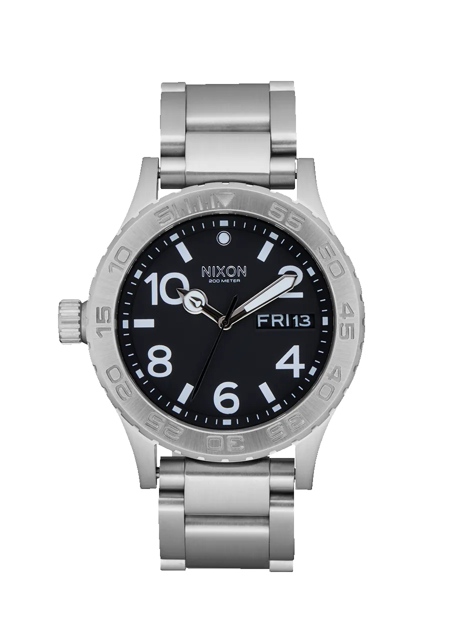 42-20 - All Silver / Black sold by Nixon