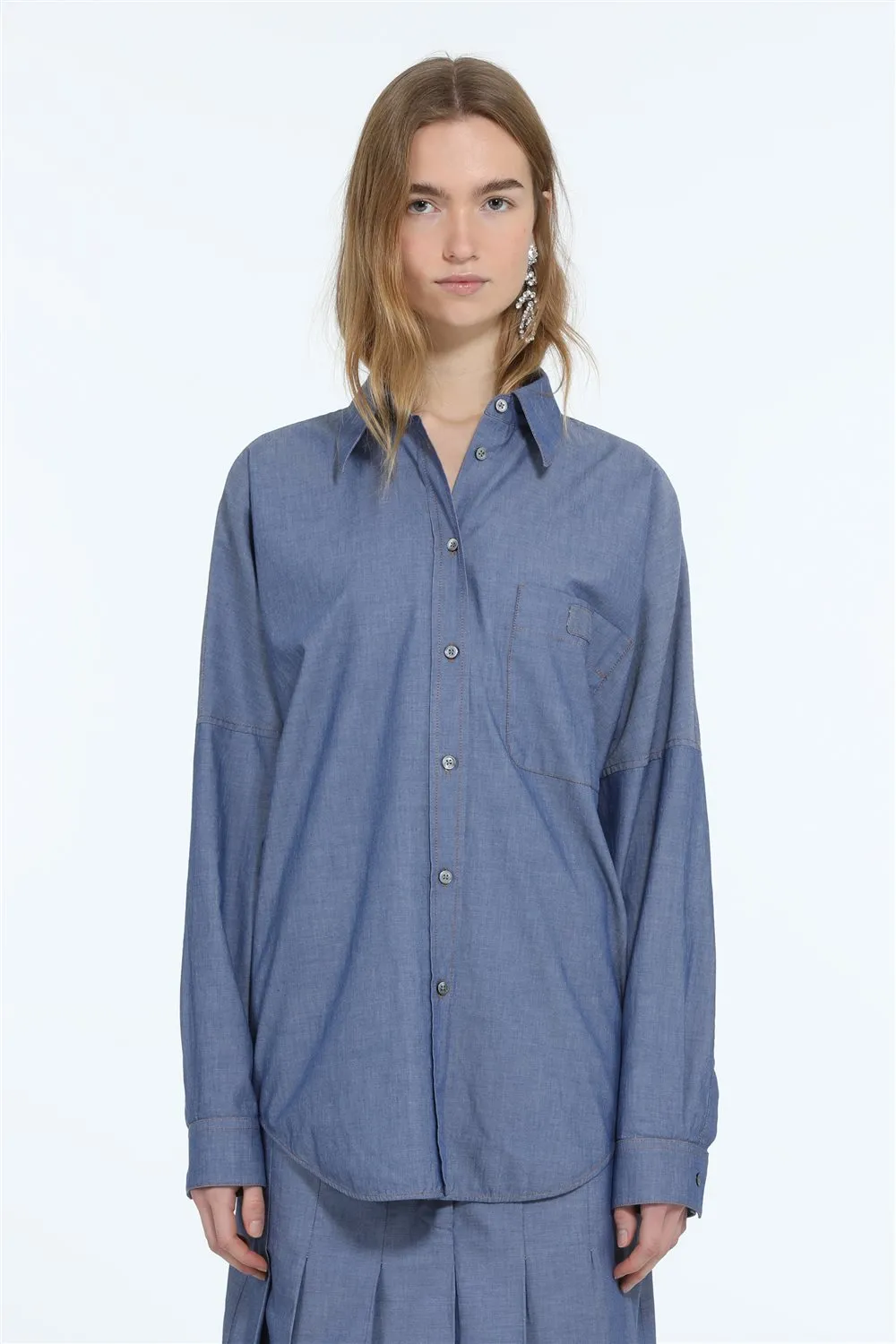 Camicia in cotone con taschino sold by No. 21