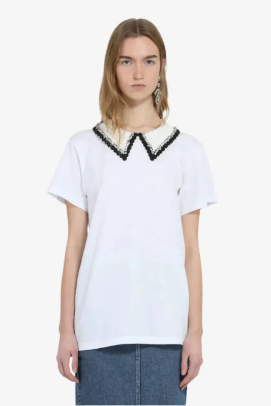 T-shirt con colletto ricamato sold by No. 21