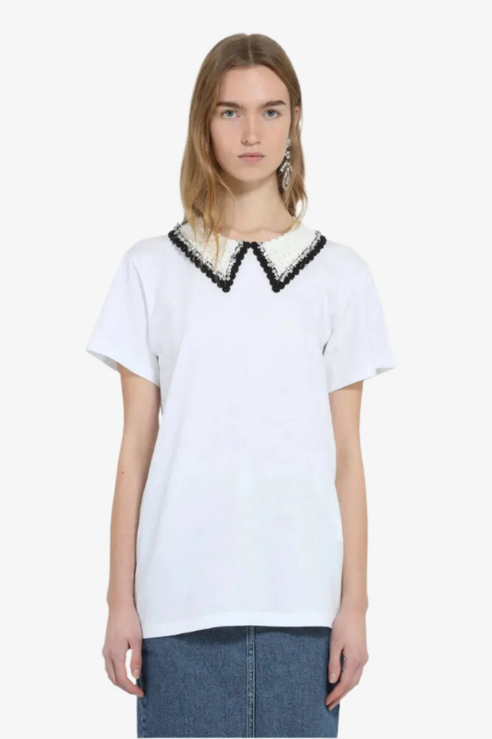 T-shirt con colletto ricamato sold by No. 21