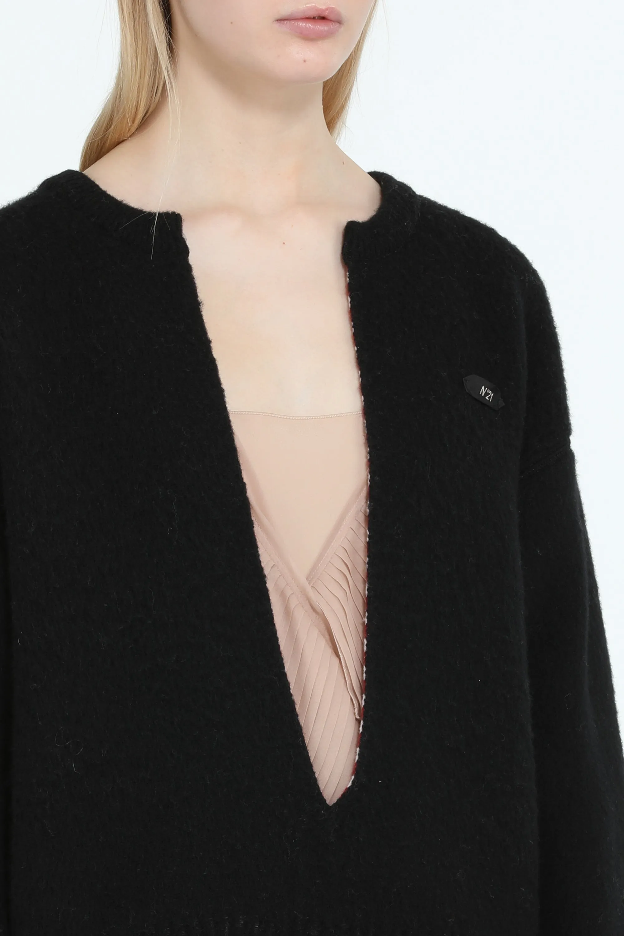 Maglia con scollo profondo sold by No. 21 product image thumbnail 5