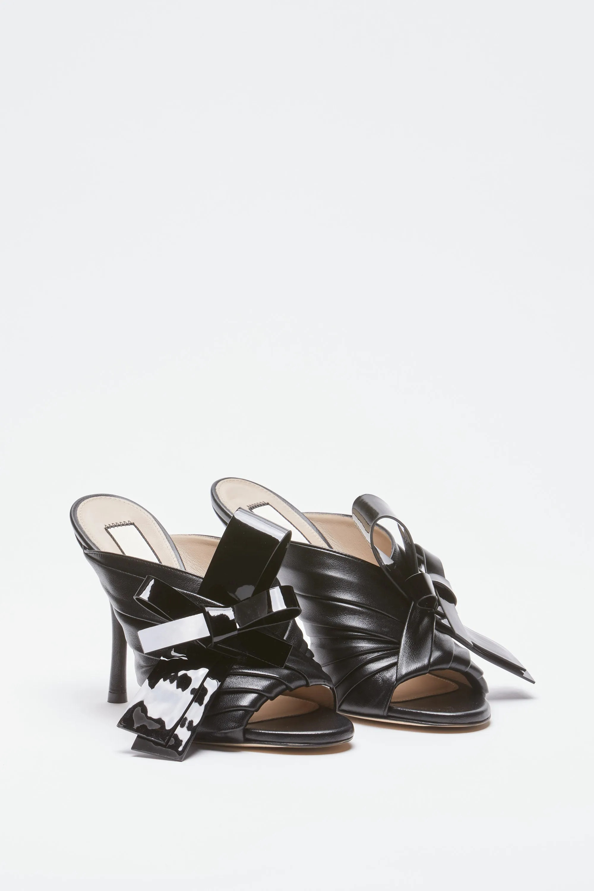 Mules tacco alto con fiocco sold by No. 21 product image thumbnail 2