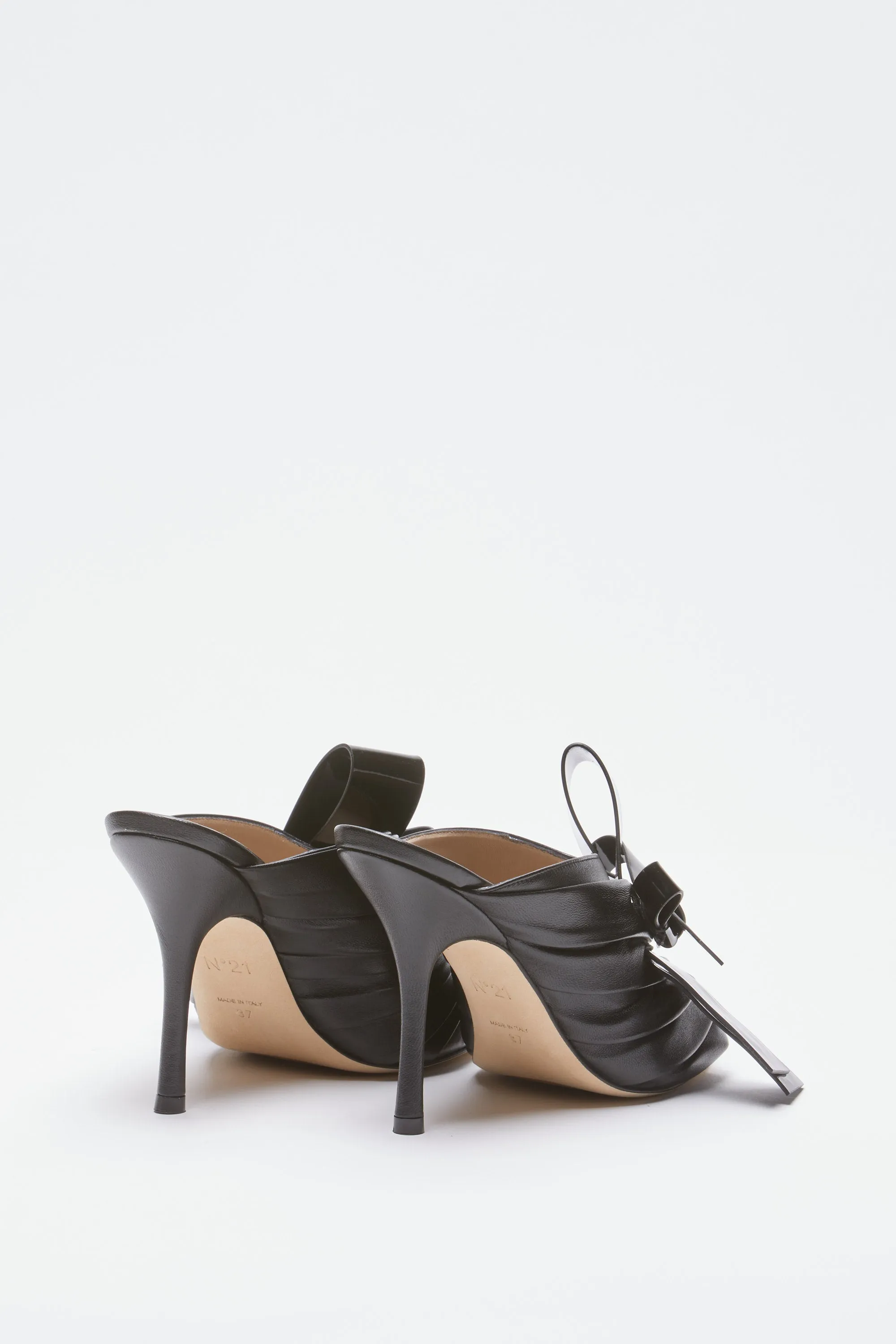 Mules tacco alto con fiocco sold by No. 21 product image thumbnail 3